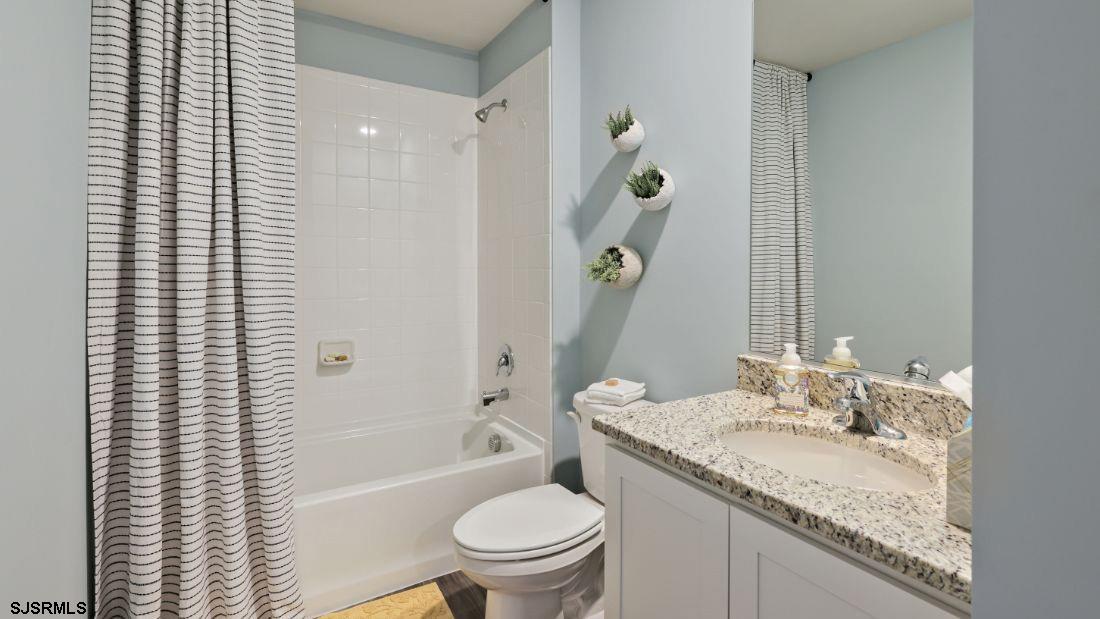 140 Hilton Head Ct