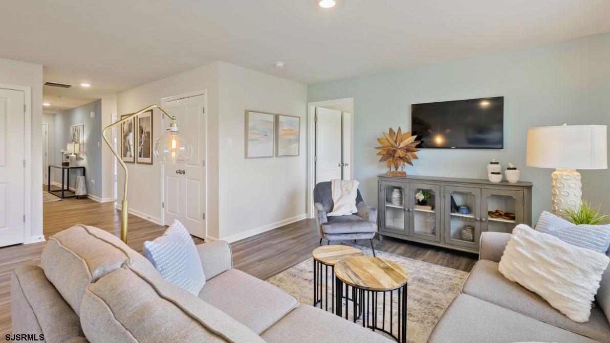 140 Hilton Head Ct
