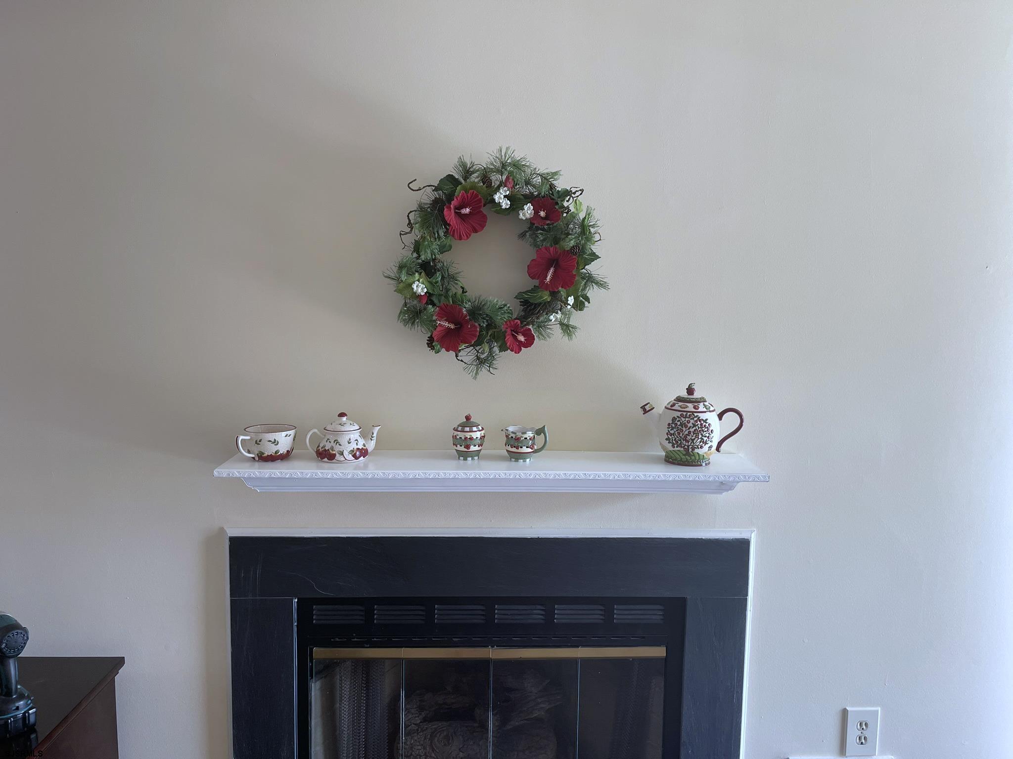 550 Central Avenue - Picture 4