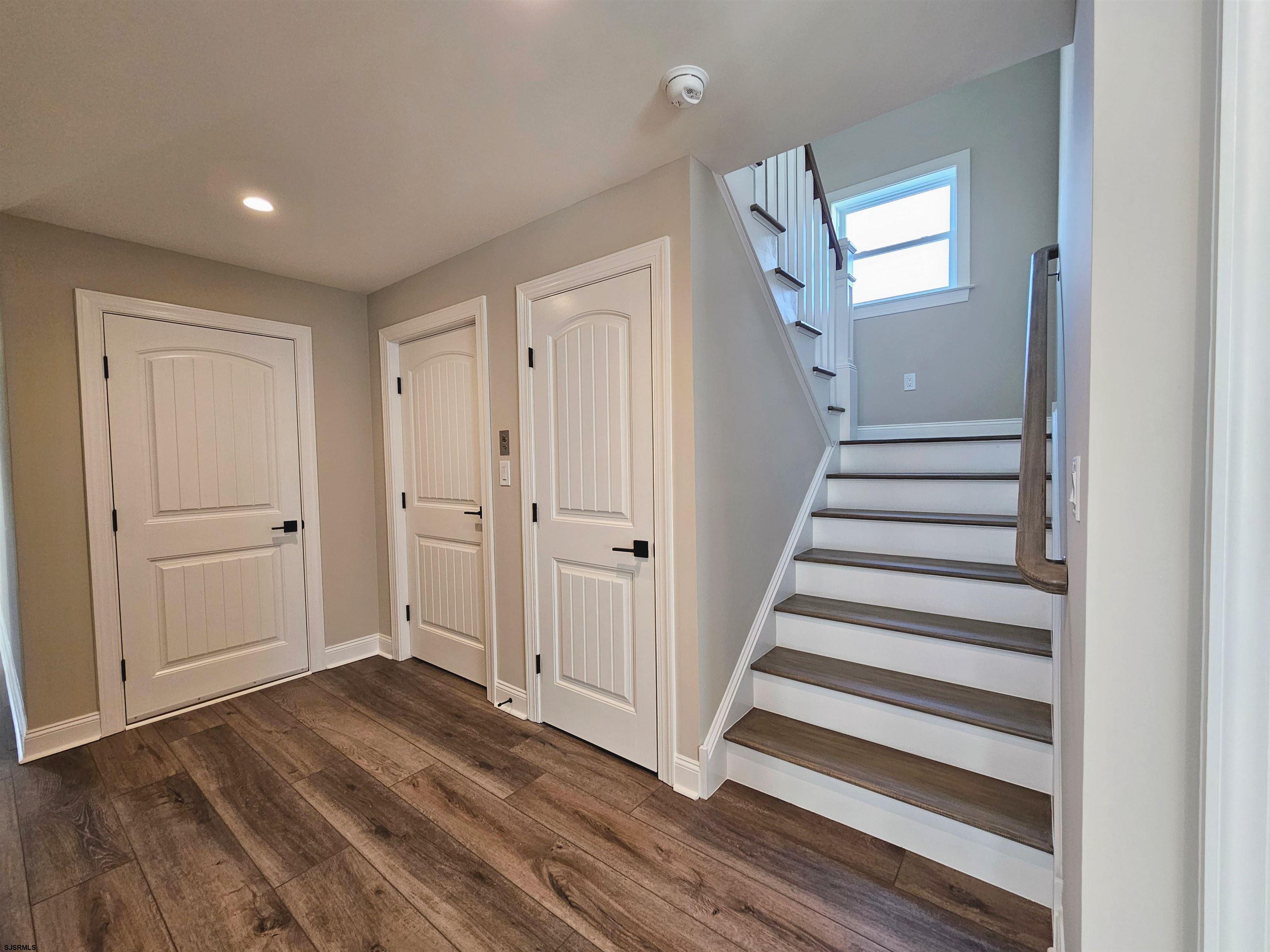 222 8th ST S