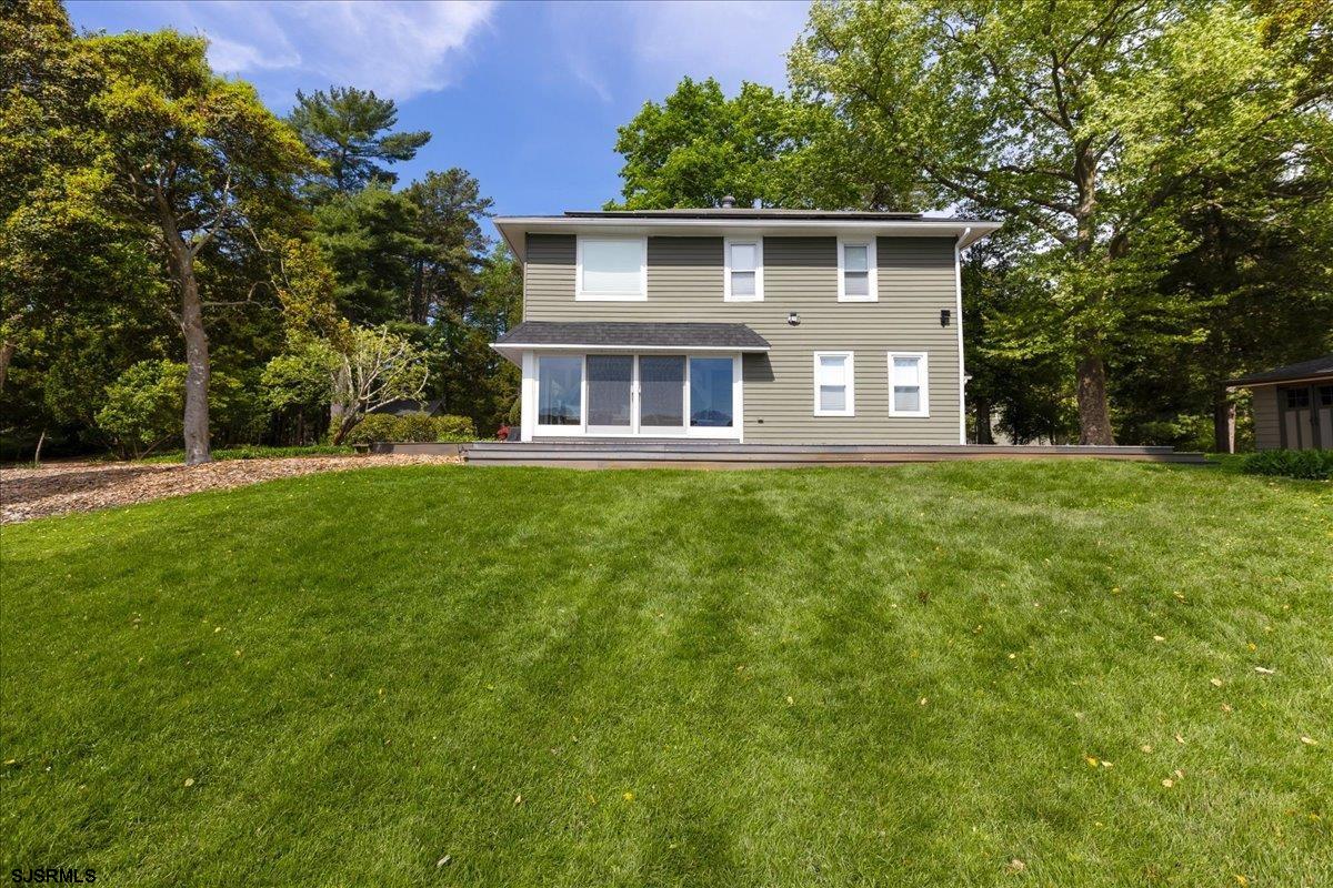 138 N Maple Avenue