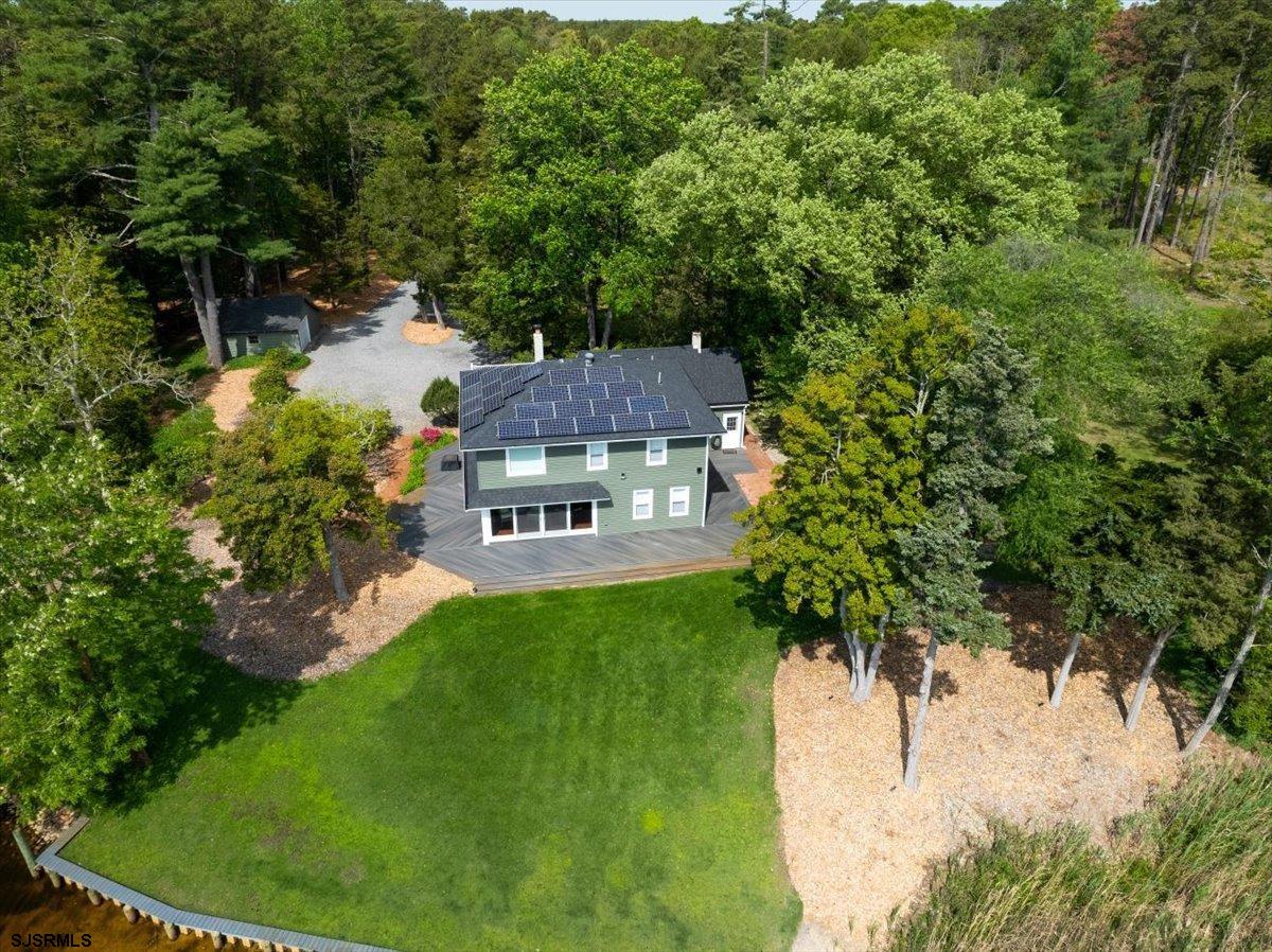 138 N Maple Avenue