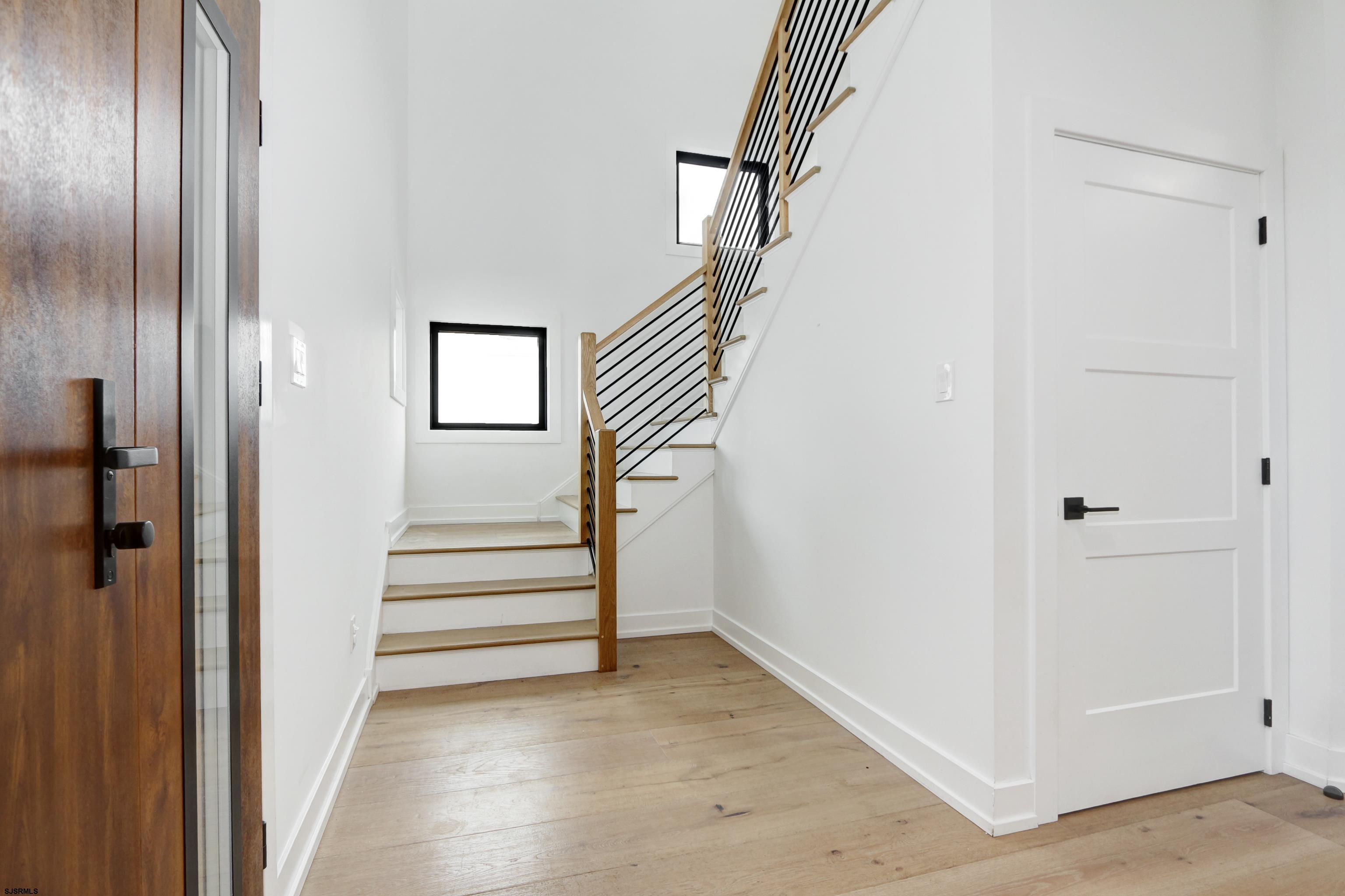 116 Bayshore Avenue - Picture 3