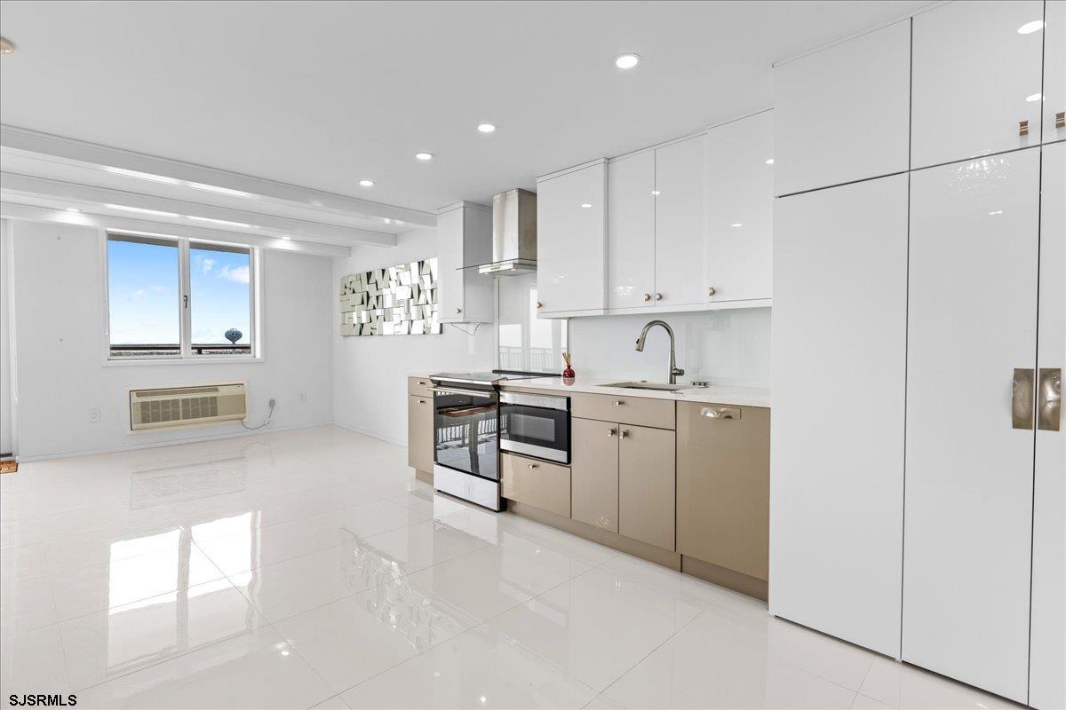 9600 Atlantic Avenue - Picture 2