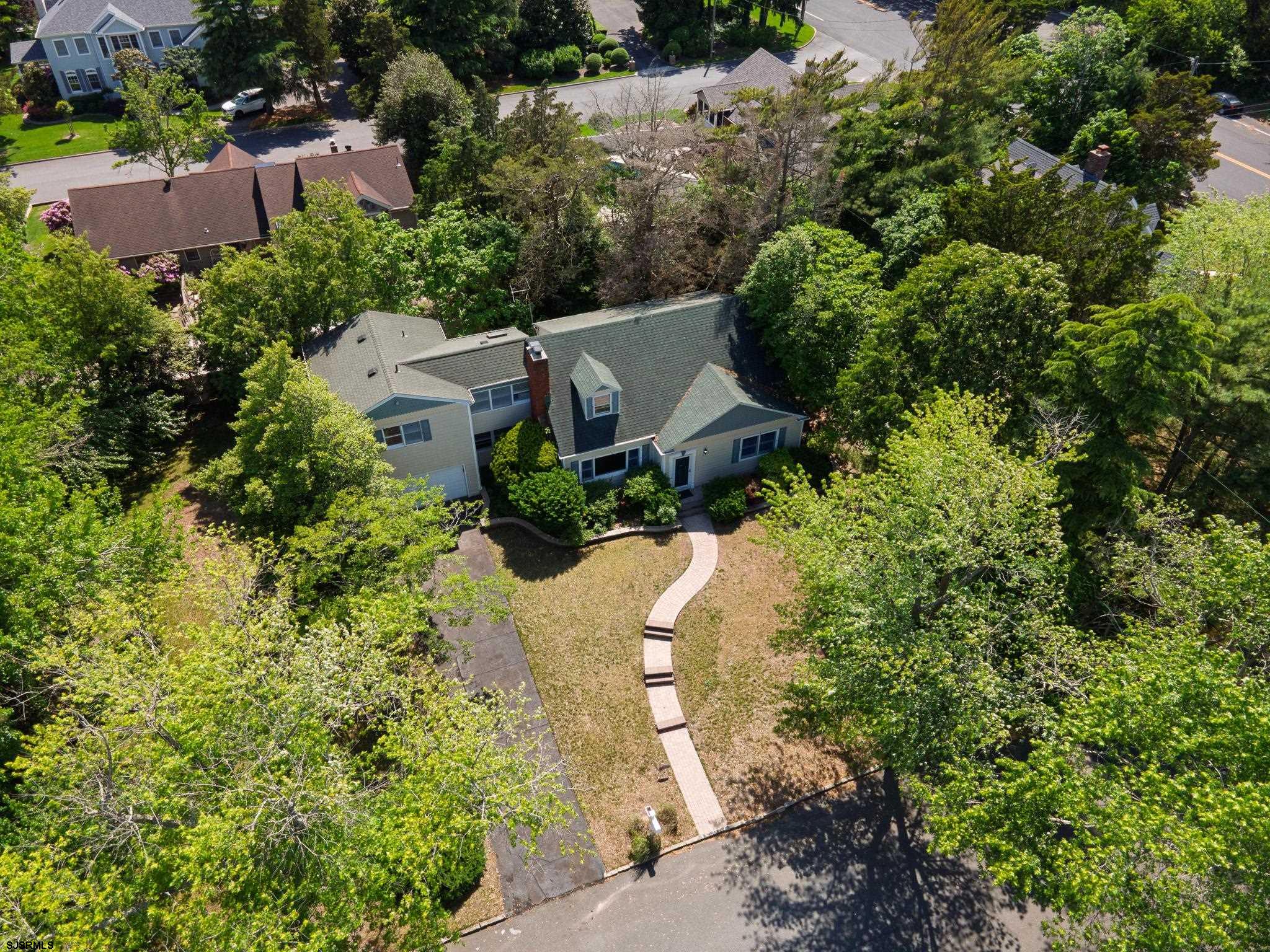 209 Berkshire Avenue