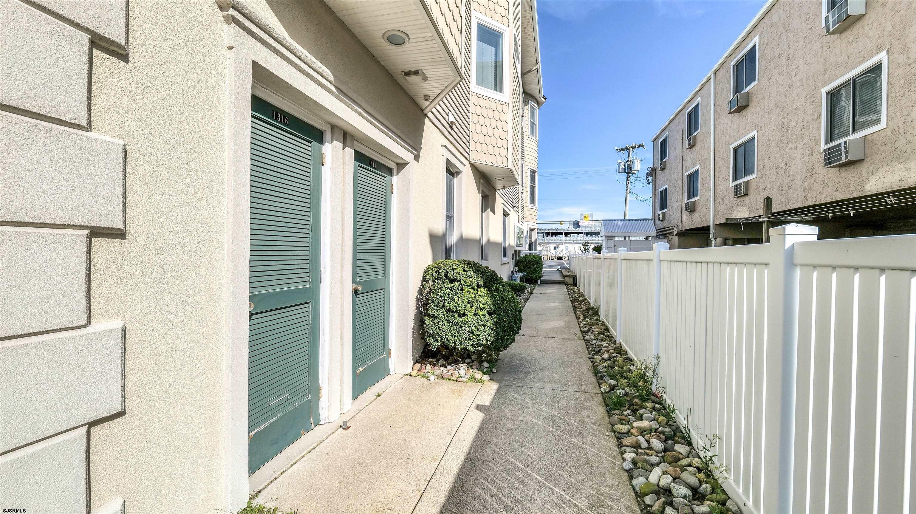 1318 Ocean Avenue