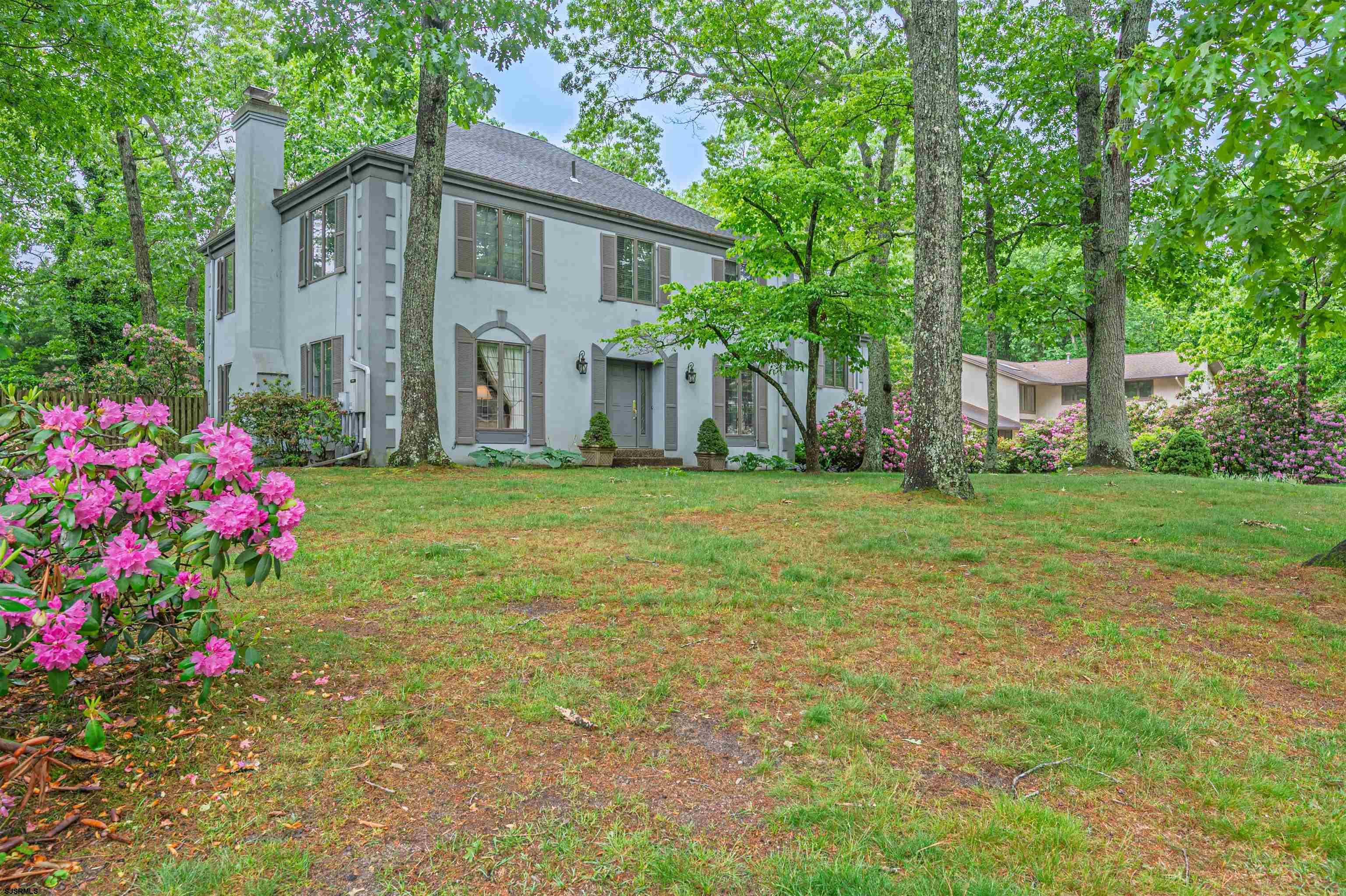 2219 Burroughs Avenue - Picture 1