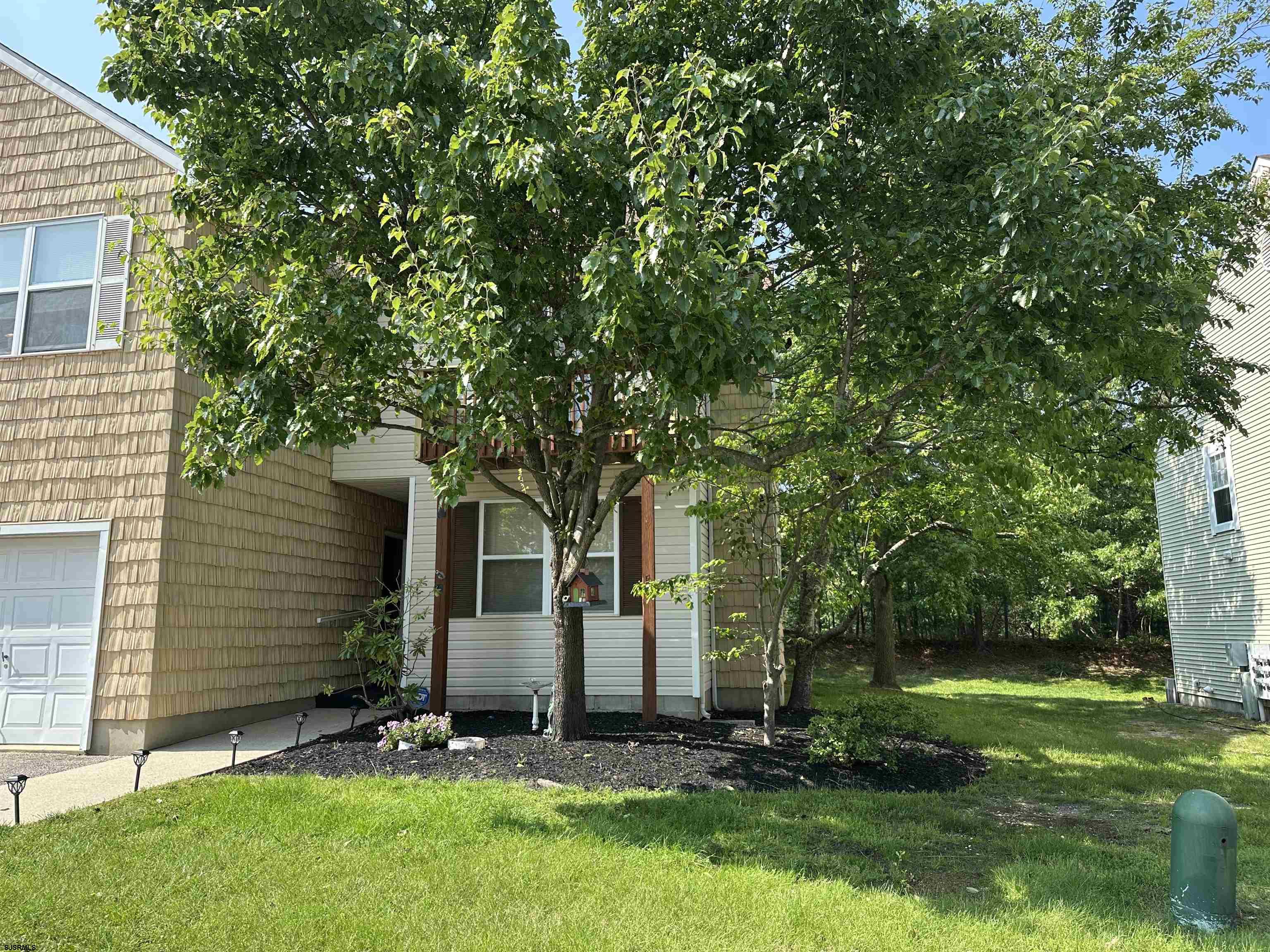 19 E Woodland Avenue - Picture 1