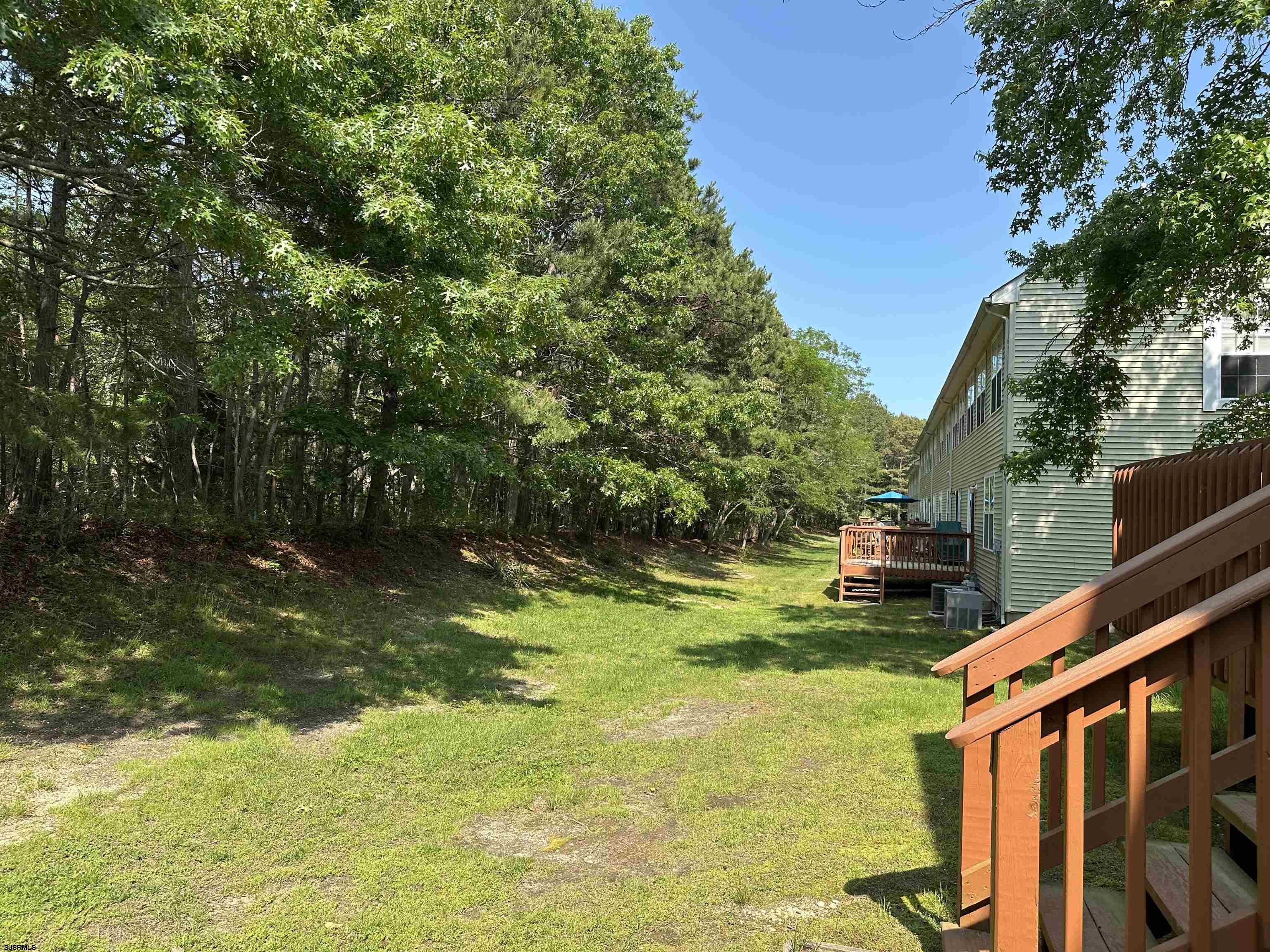 19 E Woodland Avenue