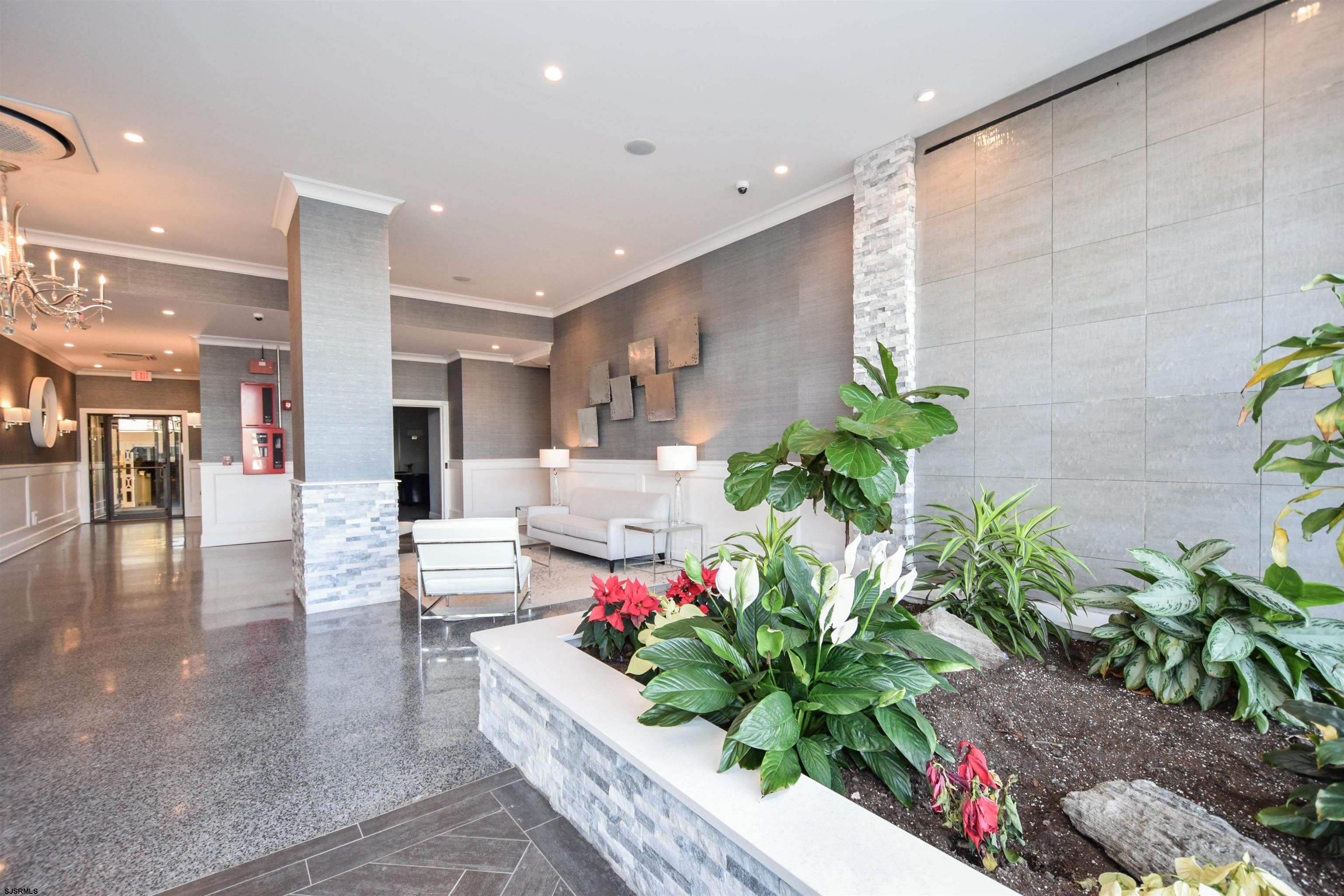 9400 Atlantic Avenue