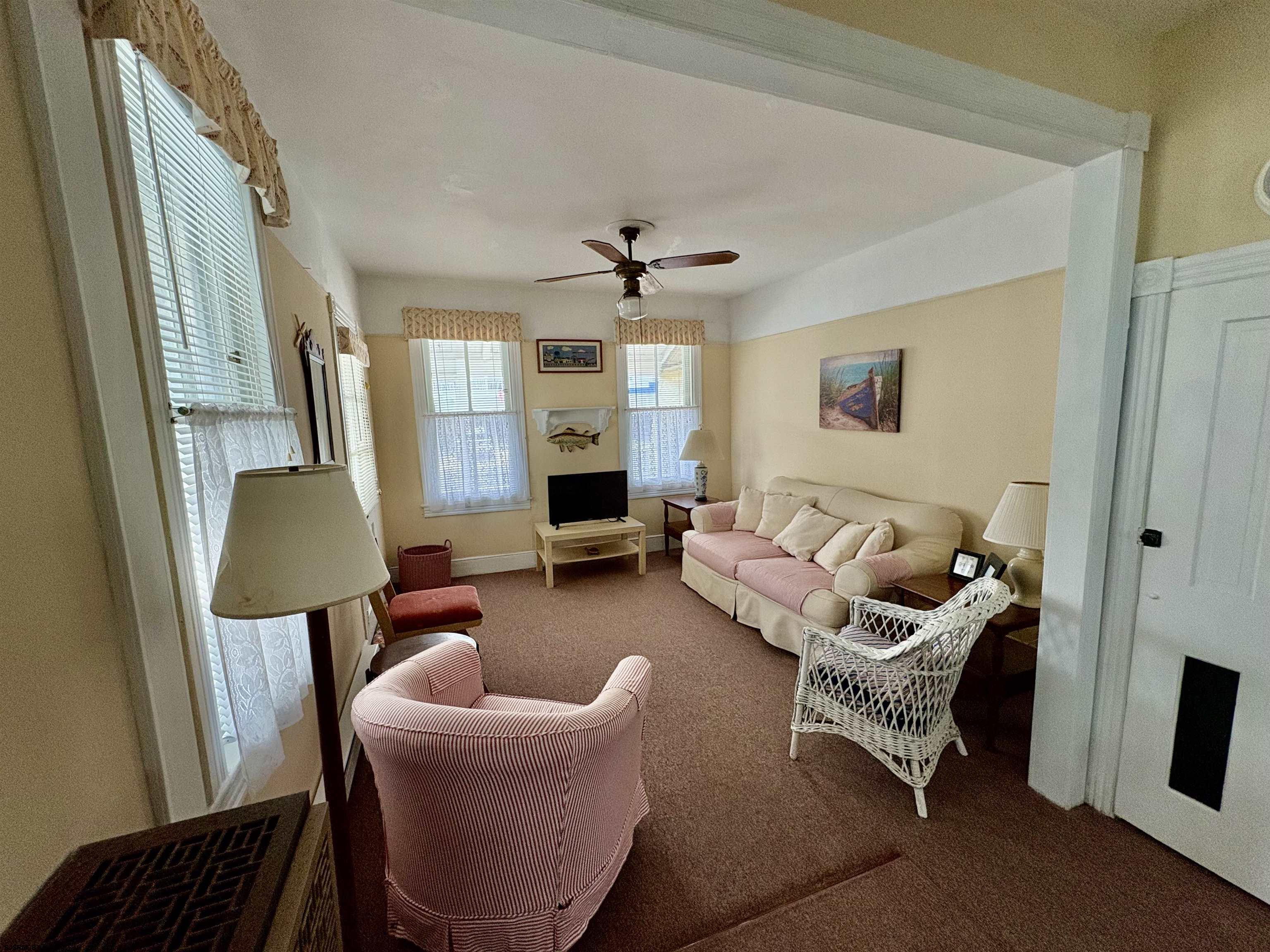 5132 Central Avenue - Picture 1