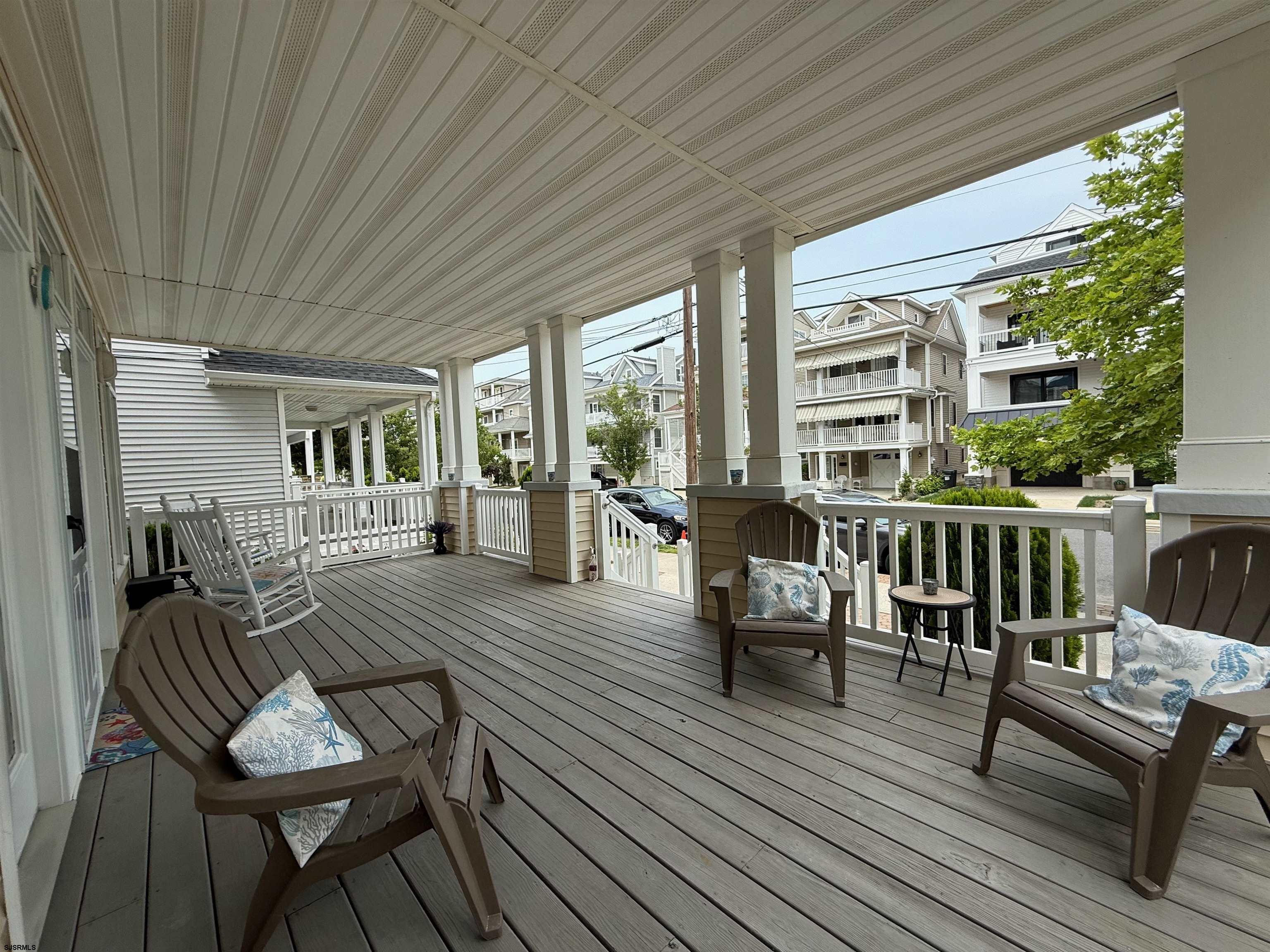 848 3rd Street - Picture 1