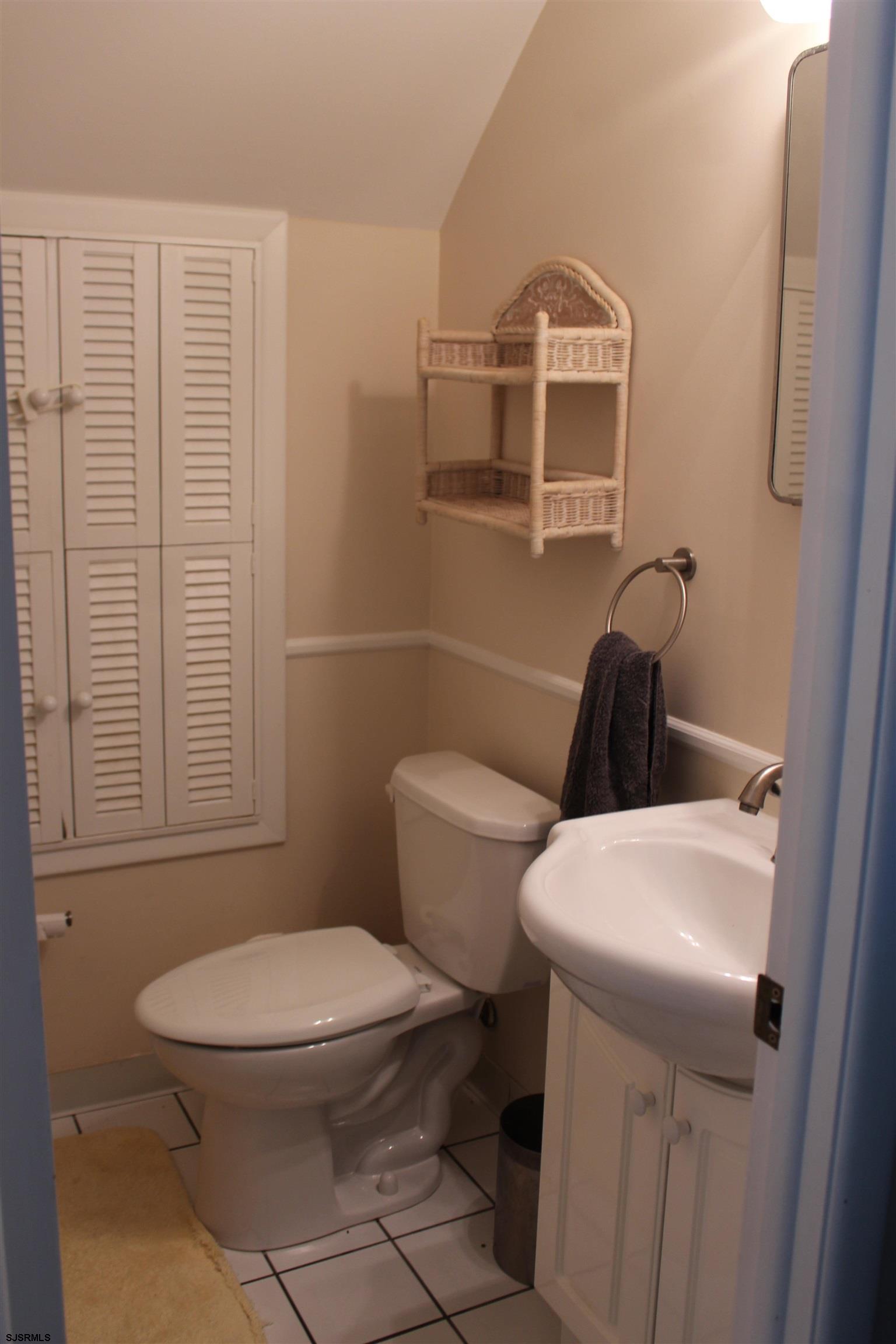 614 N Delavan Avenue