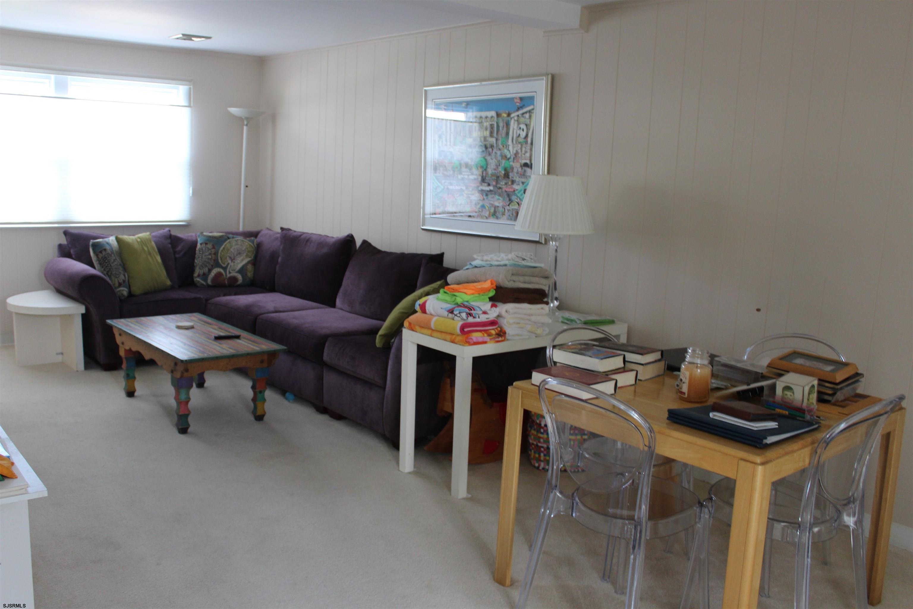 614 N Delavan Avenue