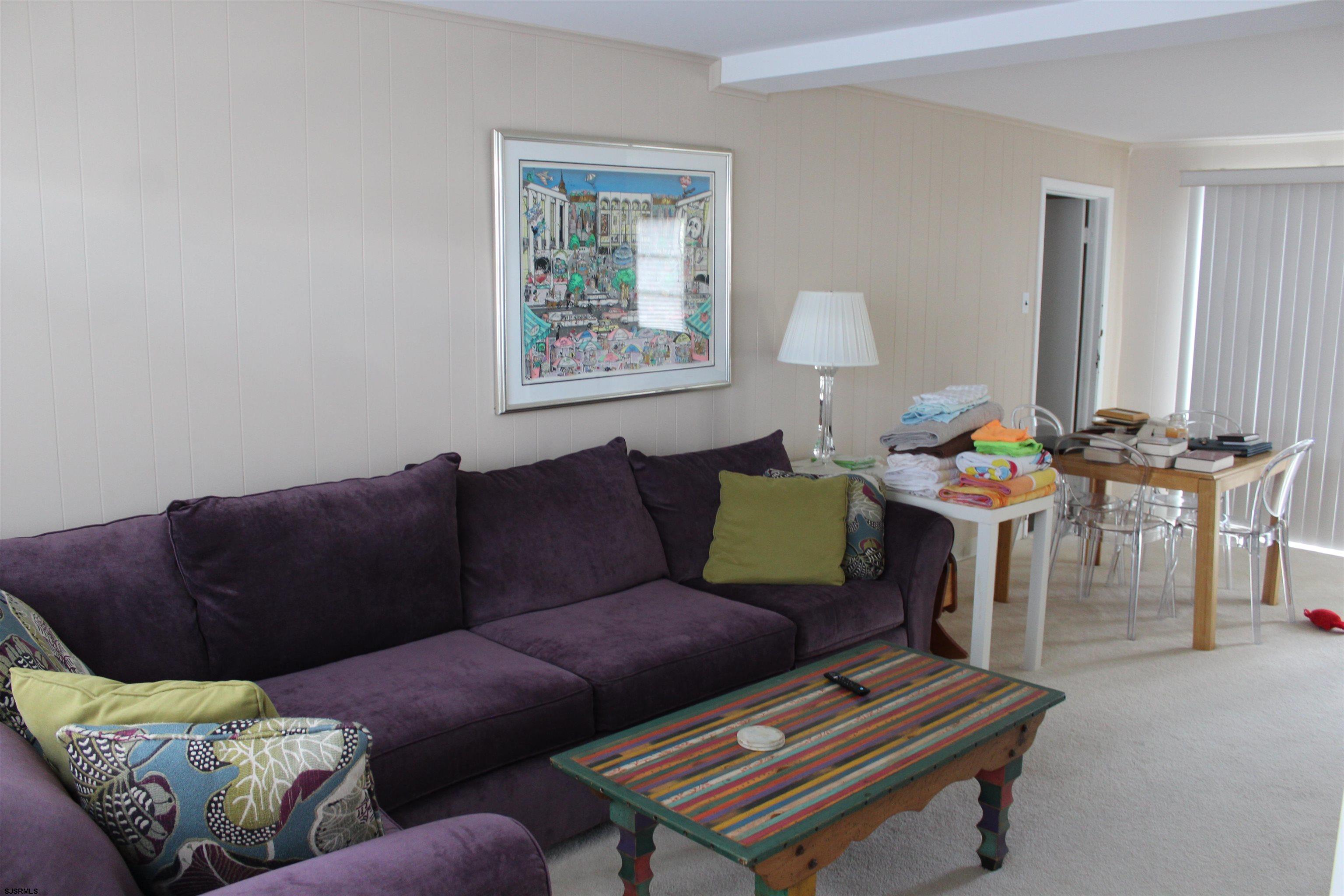 614 N Delavan Avenue