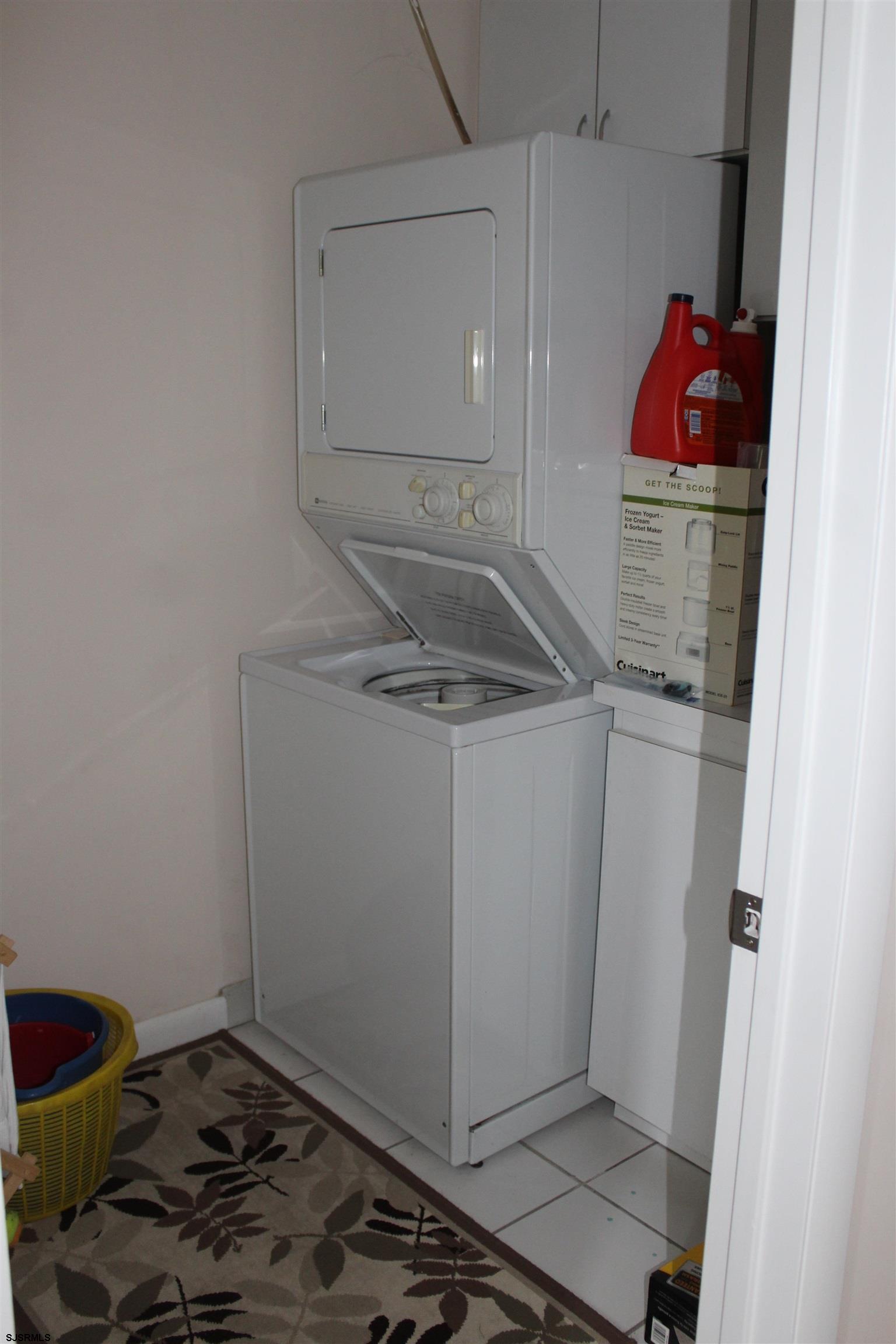 614 N Delavan Avenue