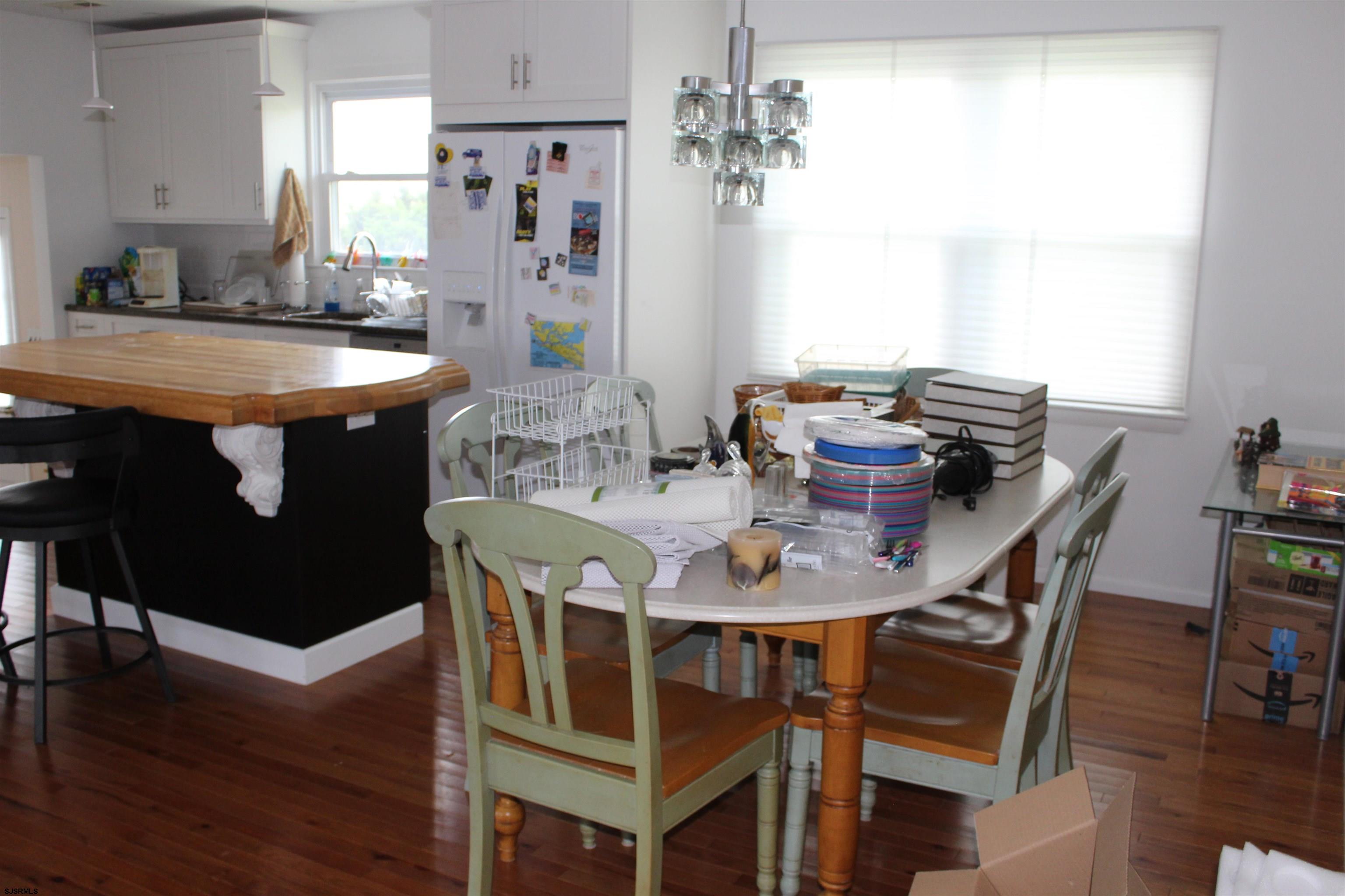 614 N Delavan Avenue