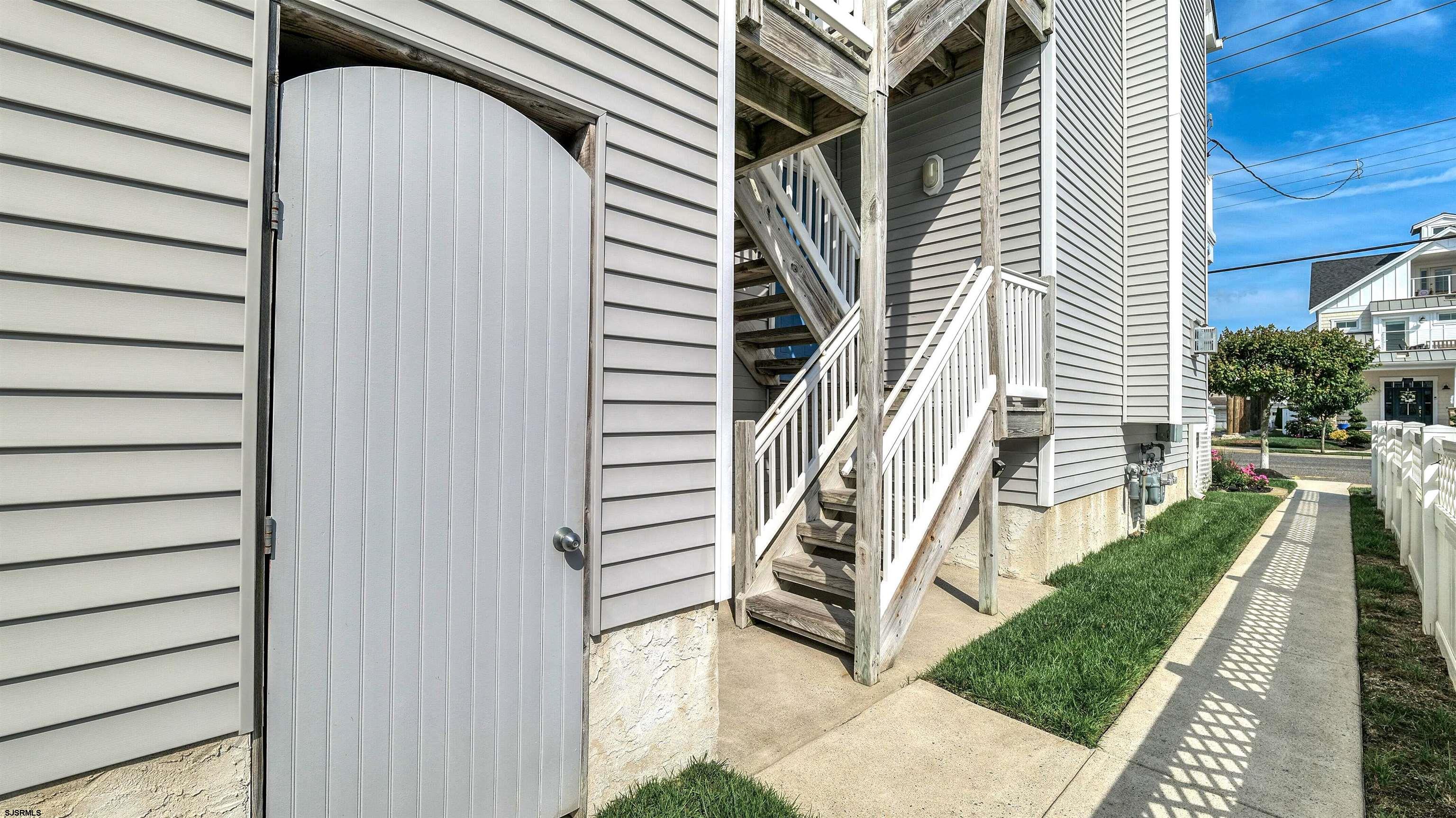 1910 Central Avenue