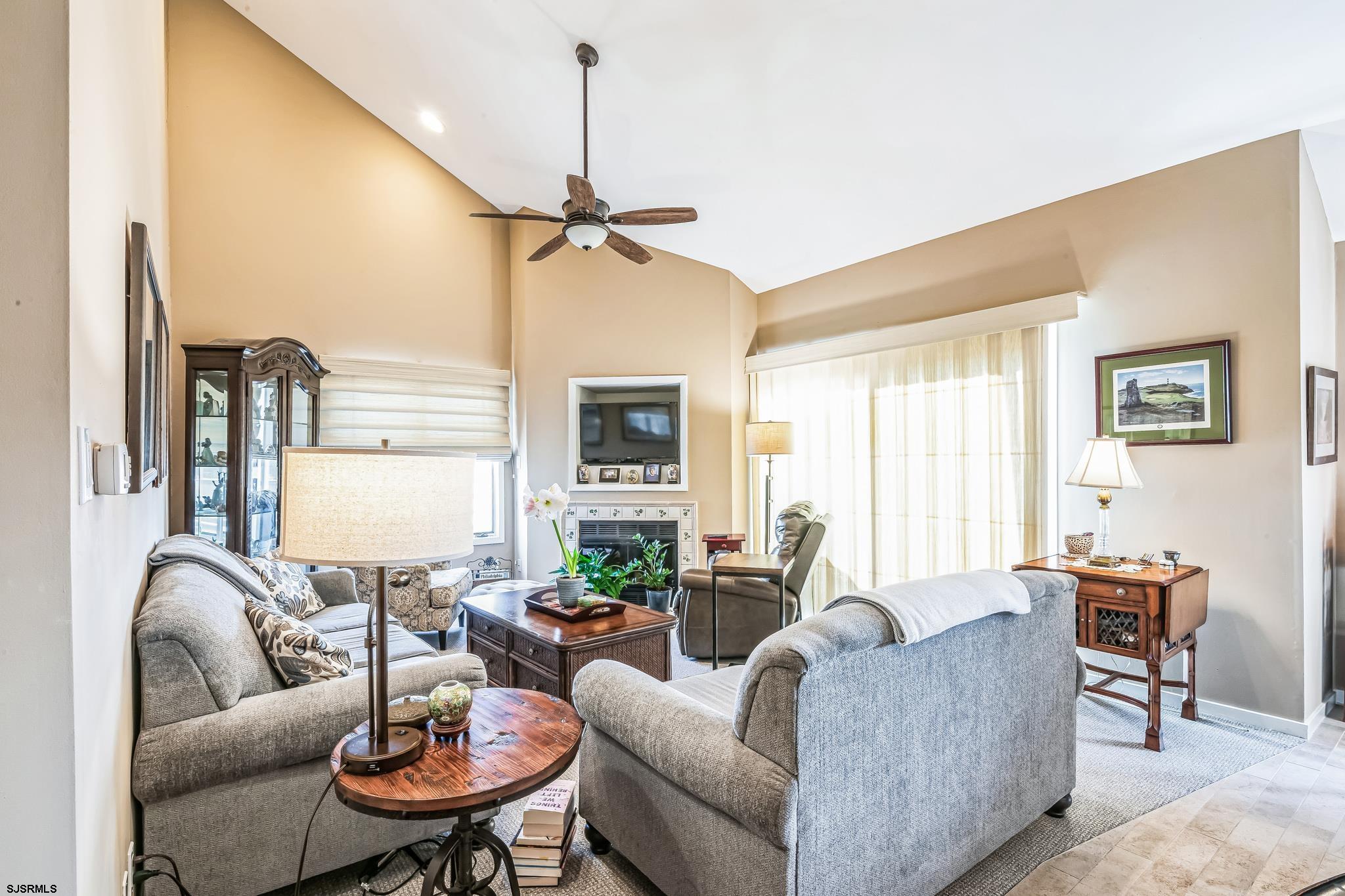 103 Easterly Dr.