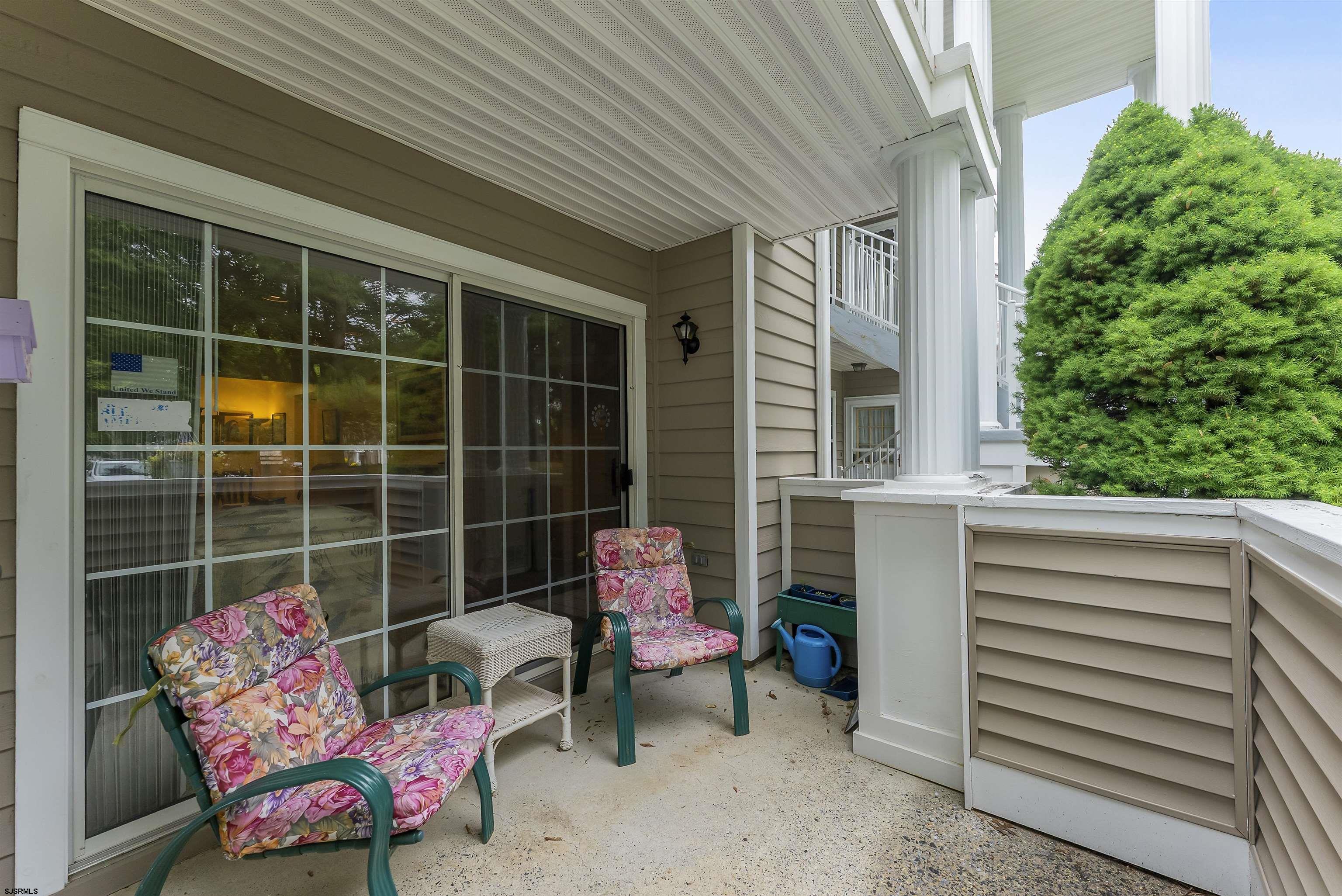 550 Central Avenue - Picture 2