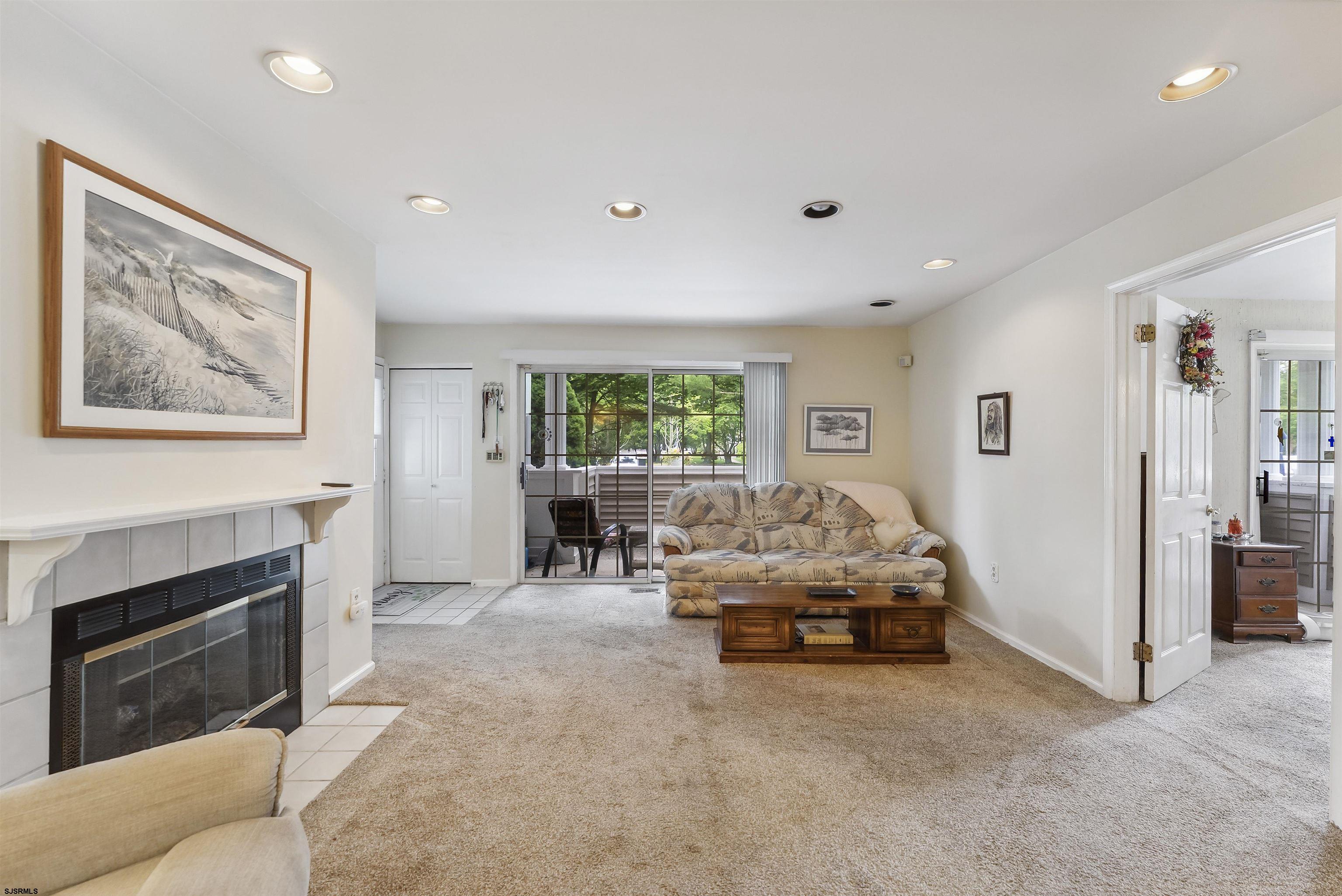 550 Central Avenue - Picture 3