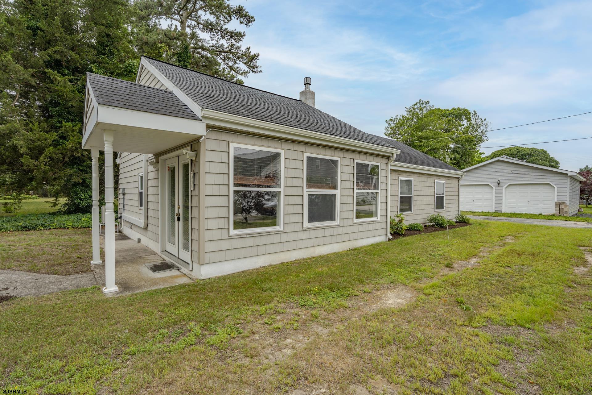611 1st Street - Picture 4