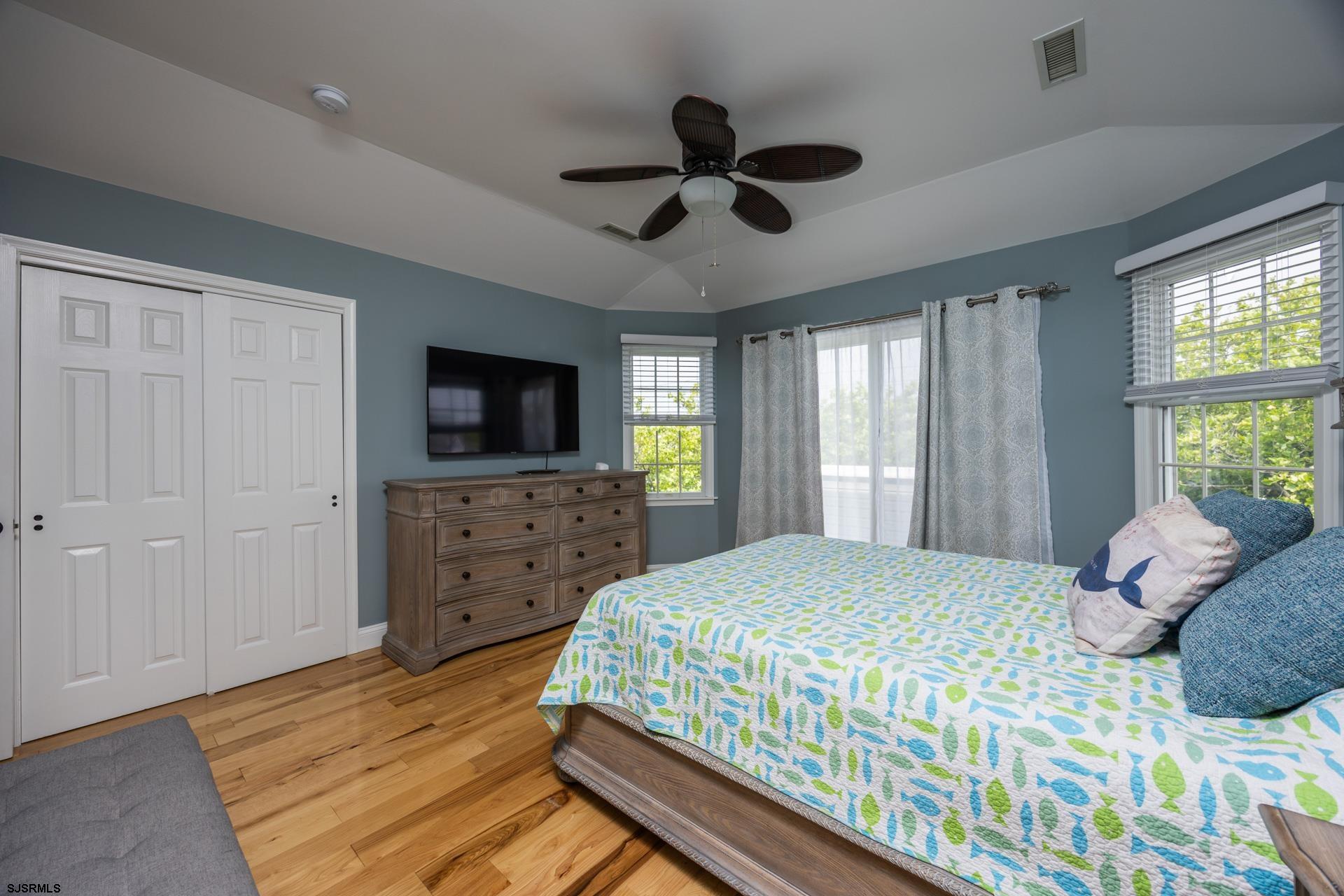 1611 Central Avenue - Picture 14