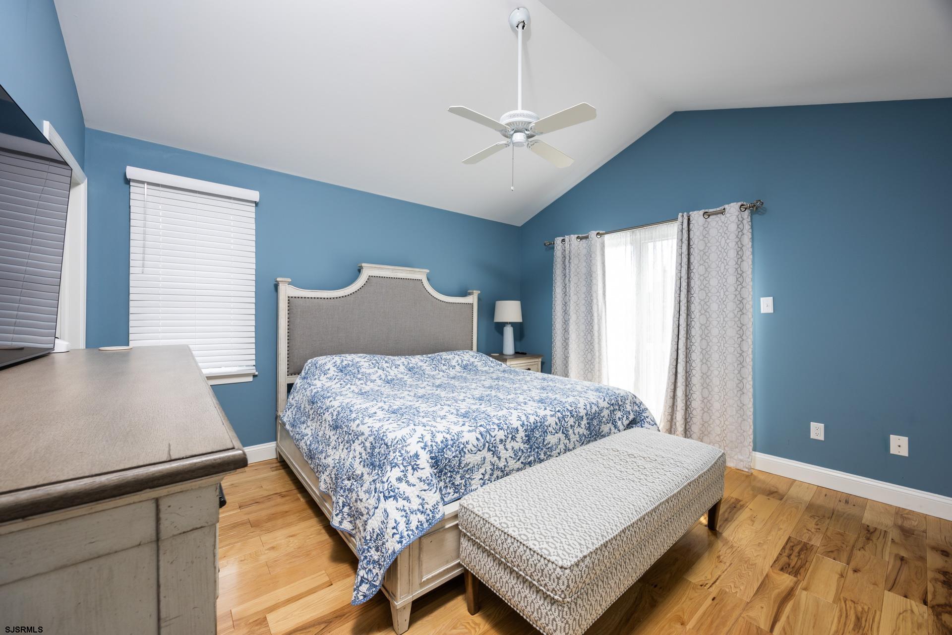 1611 Central Avenue - Picture 24