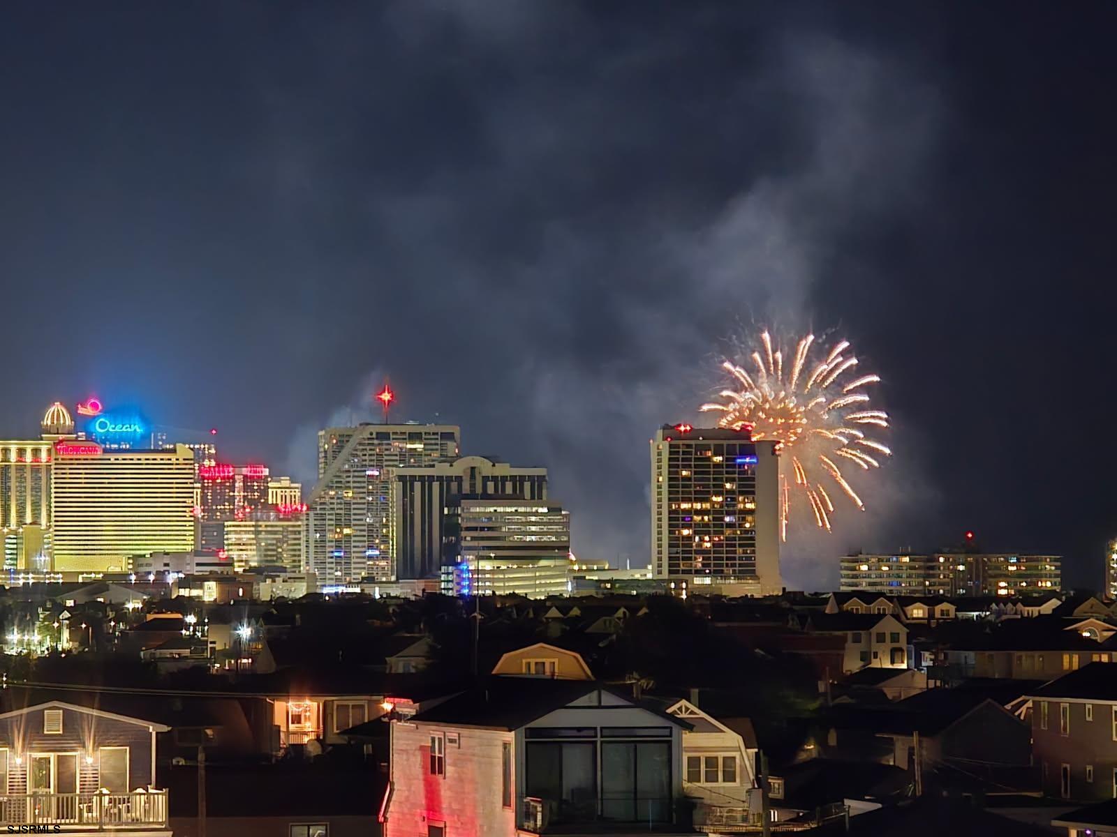 6101 Monmouth Avenue - Picture 1