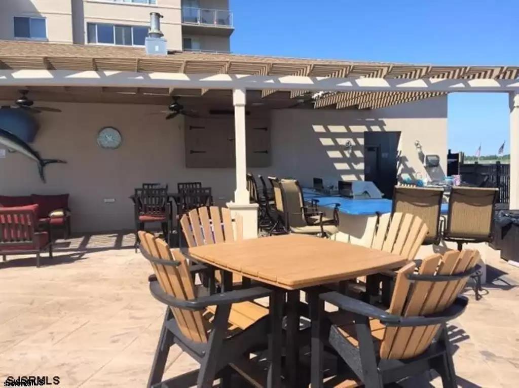 6101 Monmouth Avenue