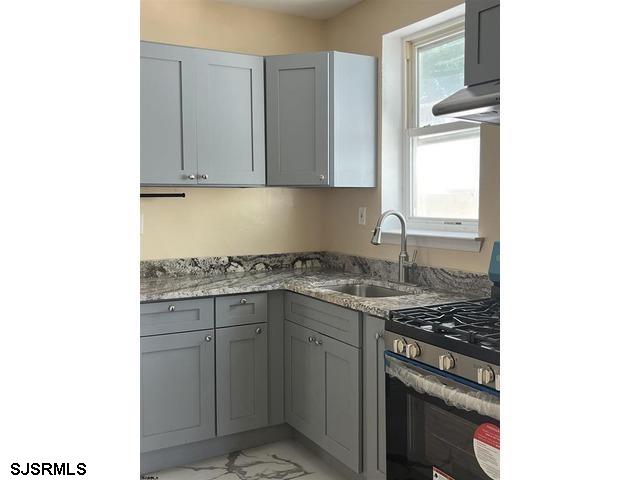 14 N Jackson Avenue - Picture 3