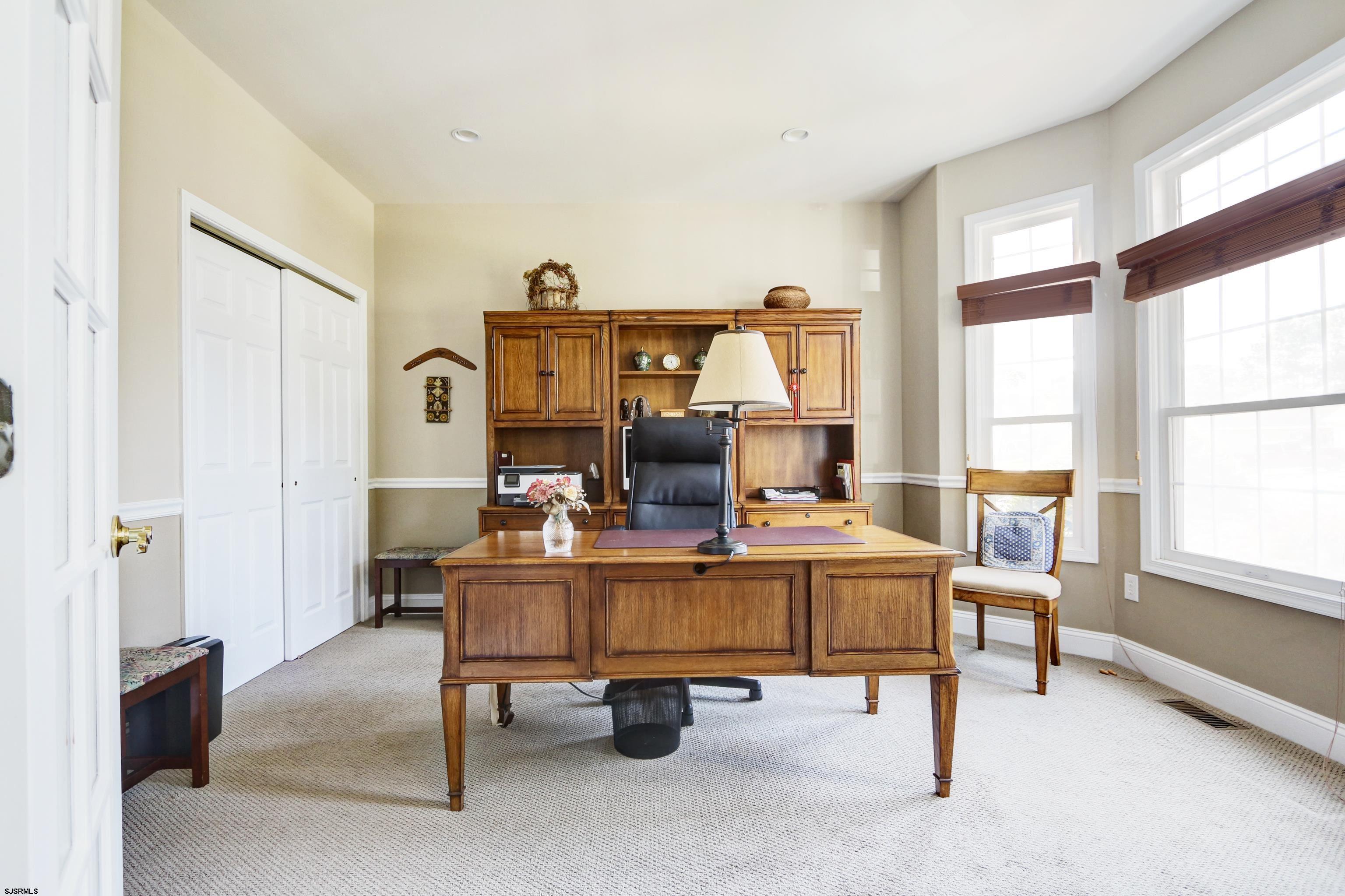 216 Castle Pine Drive - Picture 4