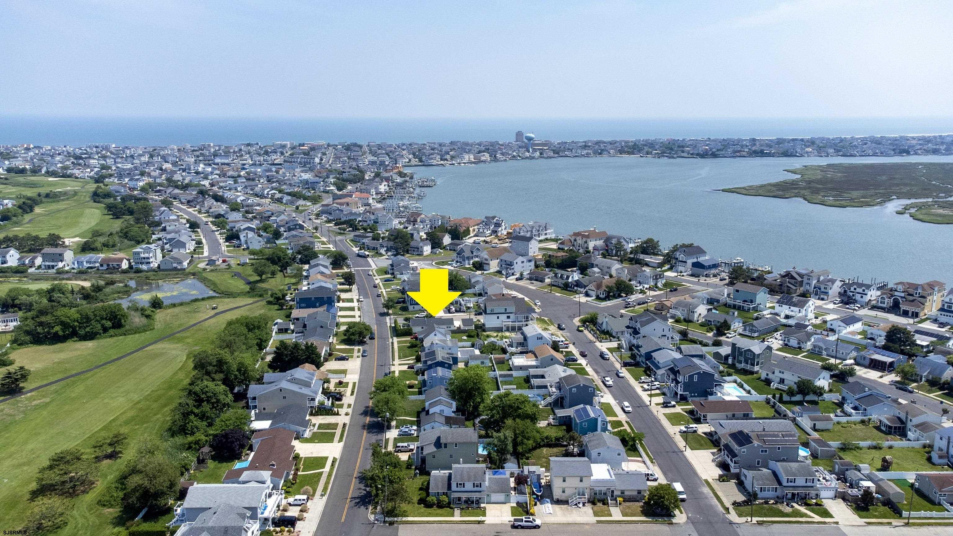 702 Lafayette Blvd - Picture 1