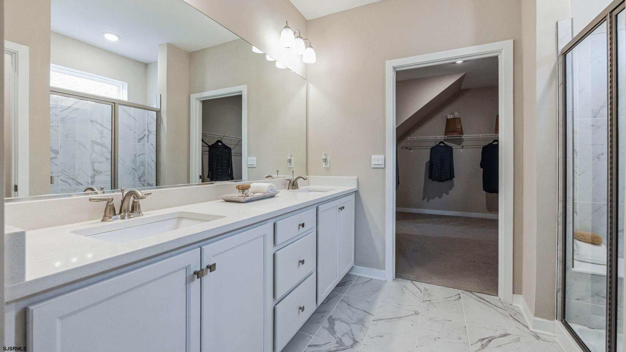 256 Huntington Dr