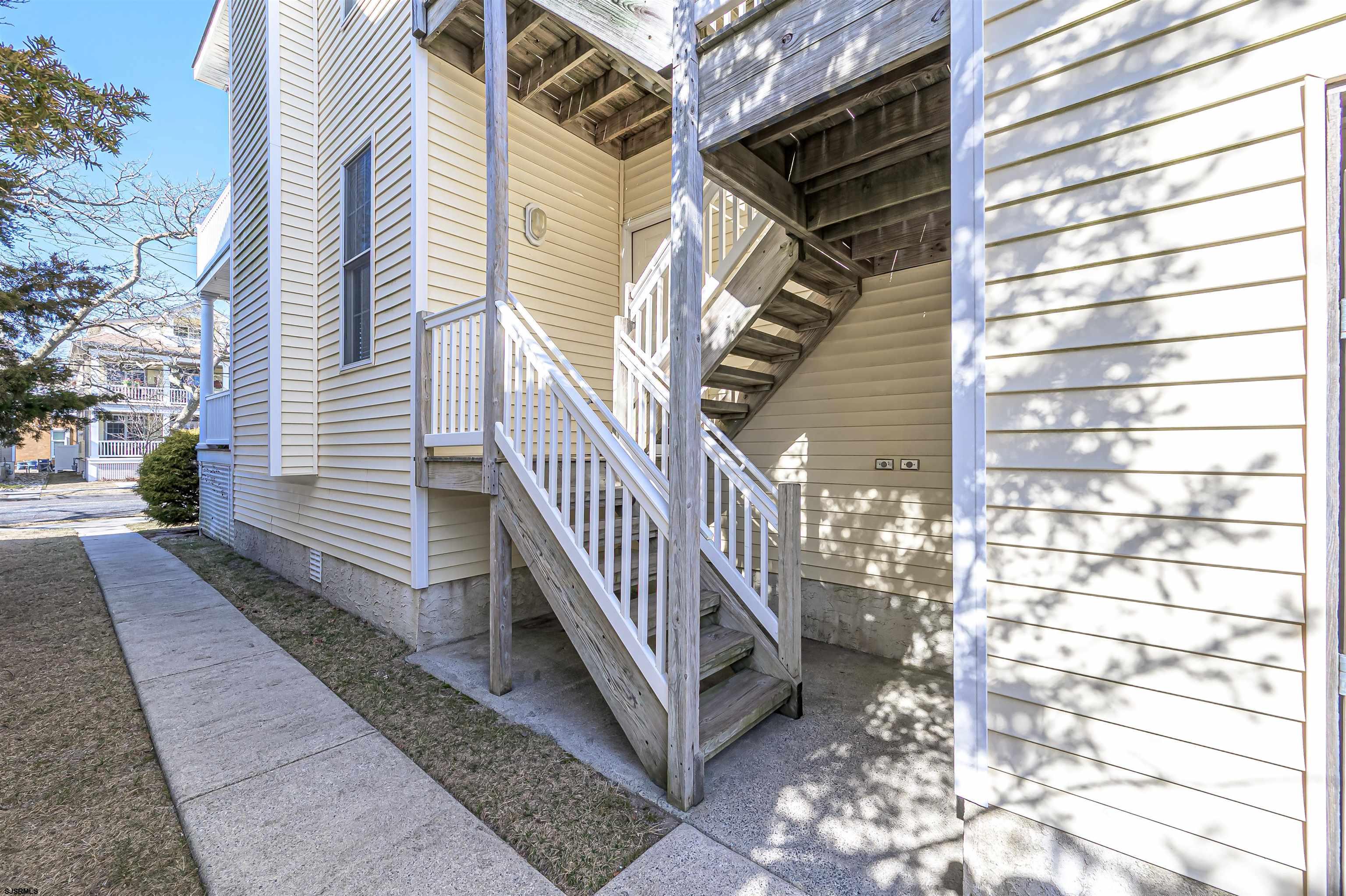 1329 Central Avenue - Picture 3