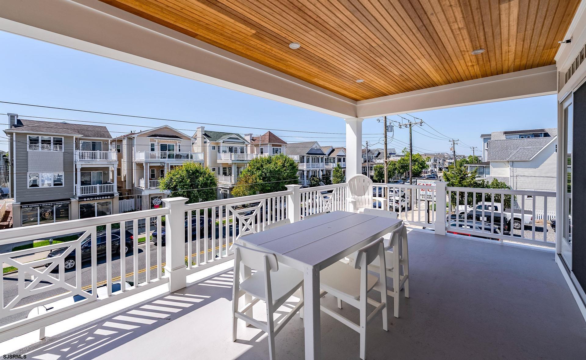 1116 Asbury Avenue - Picture 1