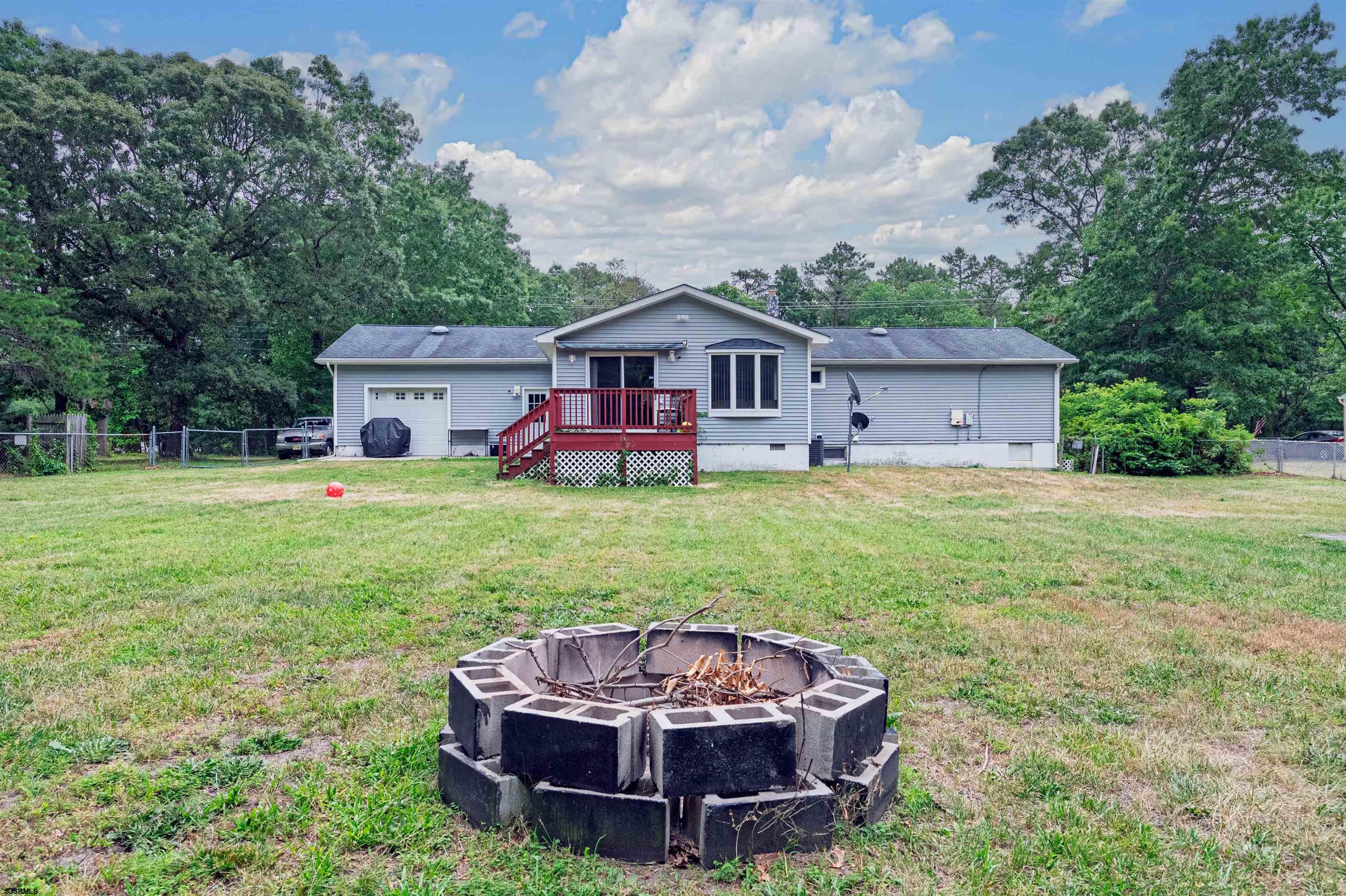 89 Robert Best Rd