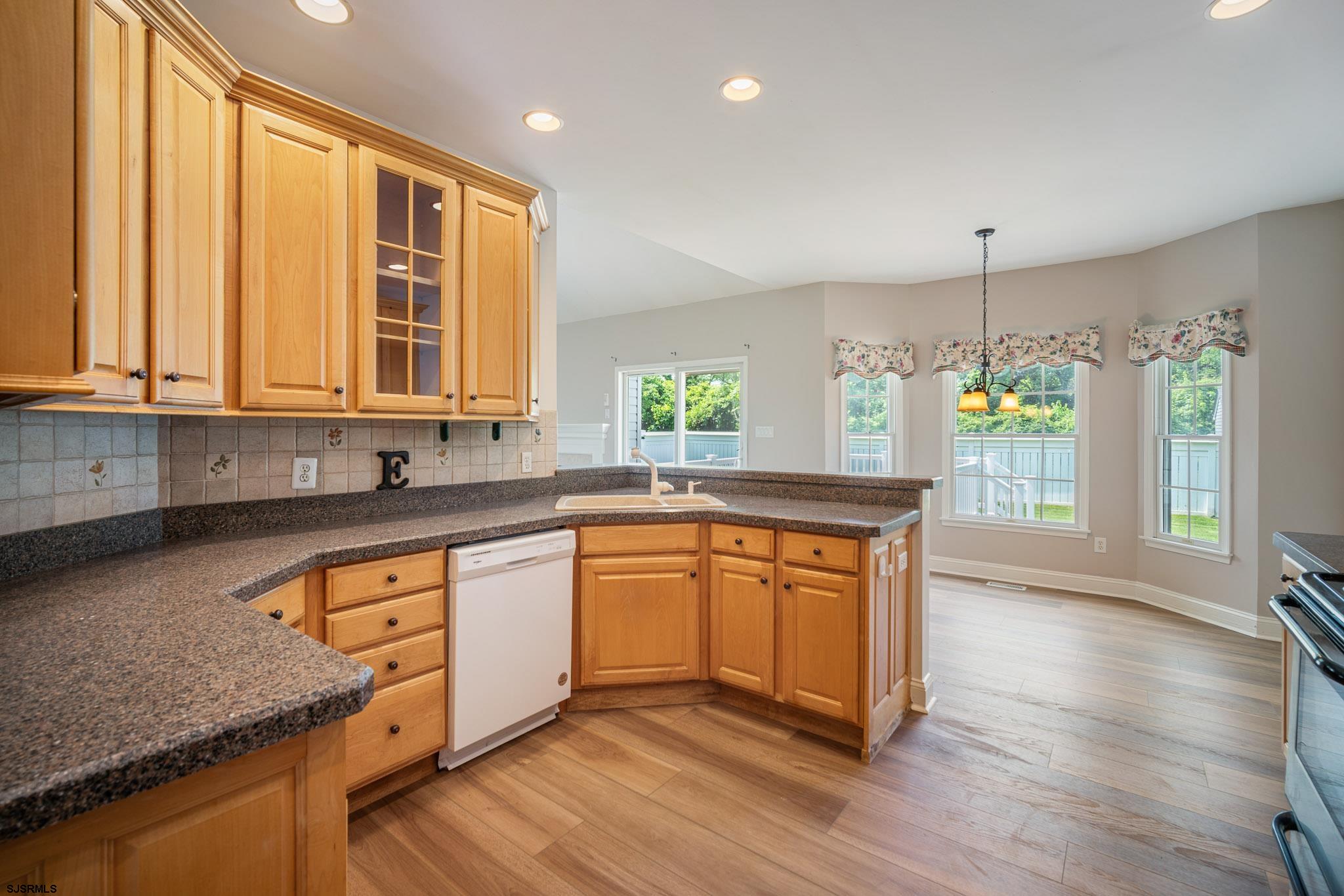 2 Clay Ct