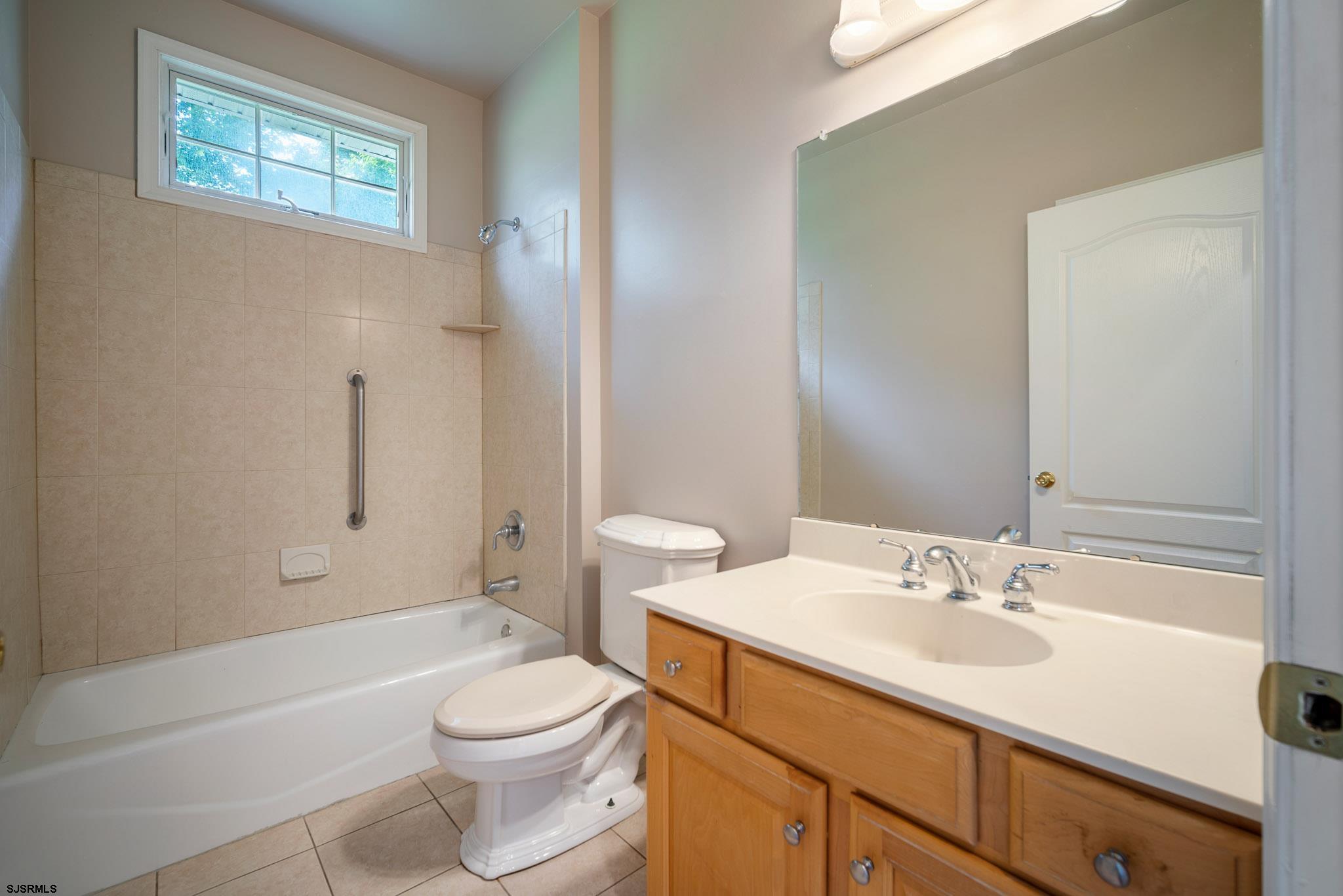 2 Clay Ct