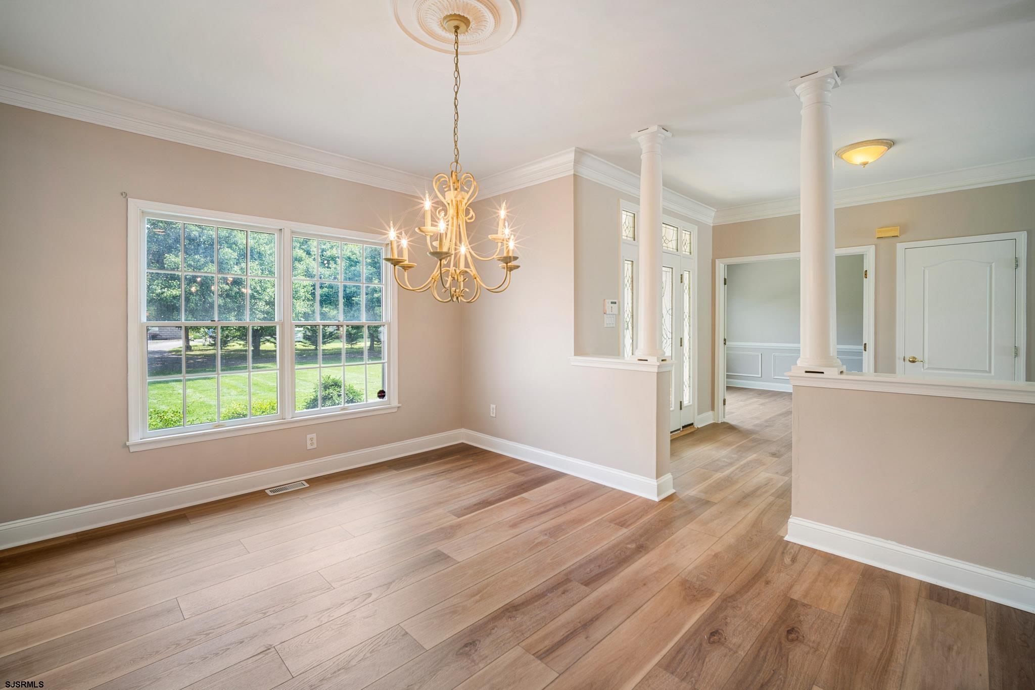 2 Clay Ct