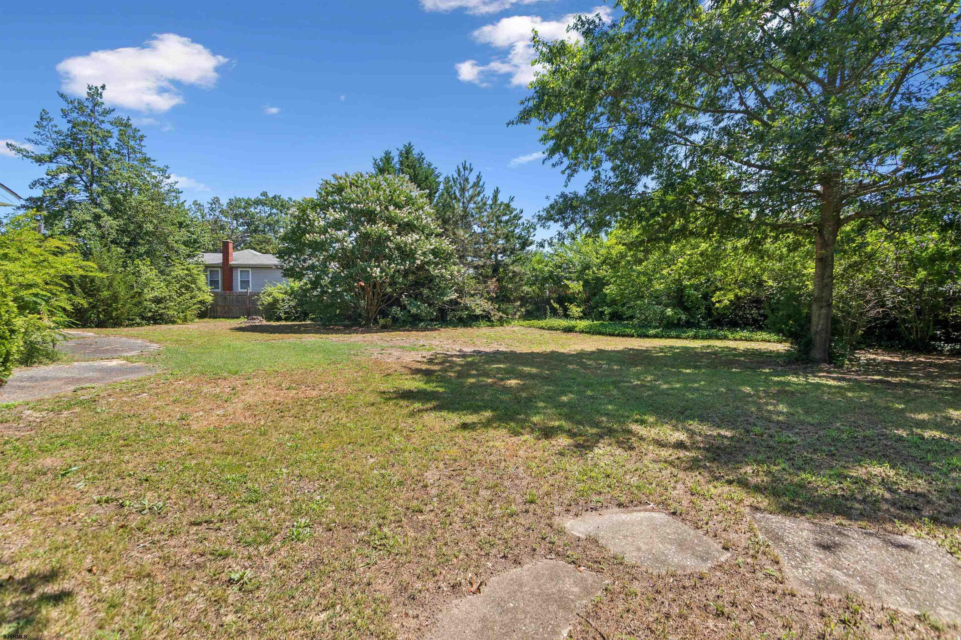 105 SE Boulevard Ext