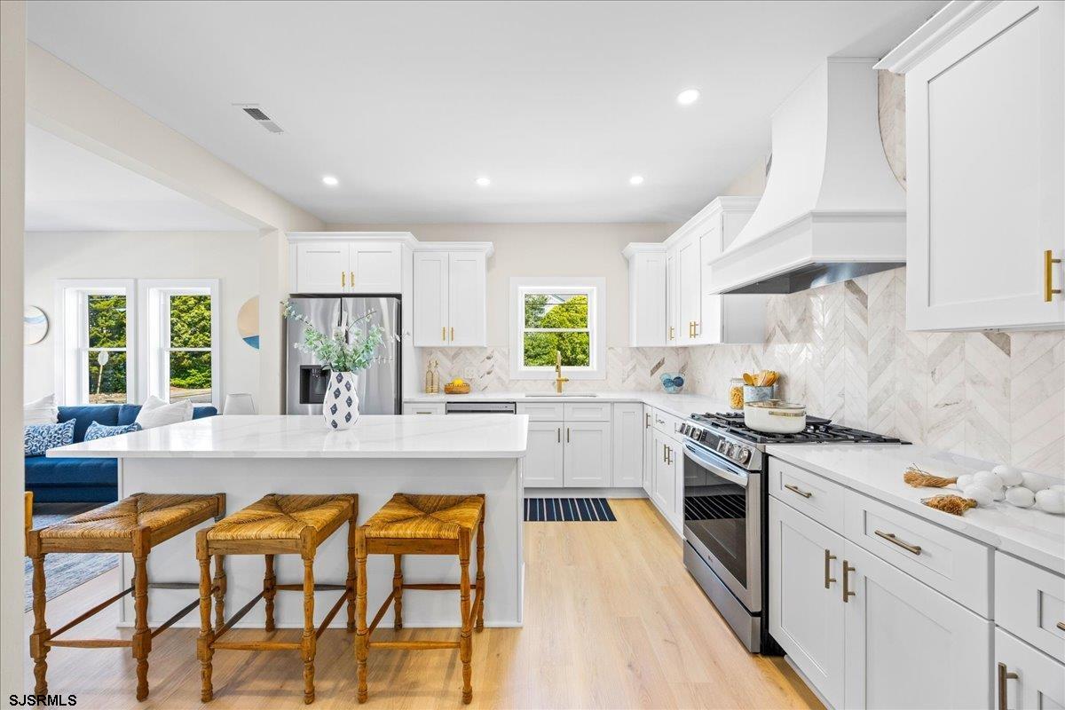 31 N Jasper Avenue