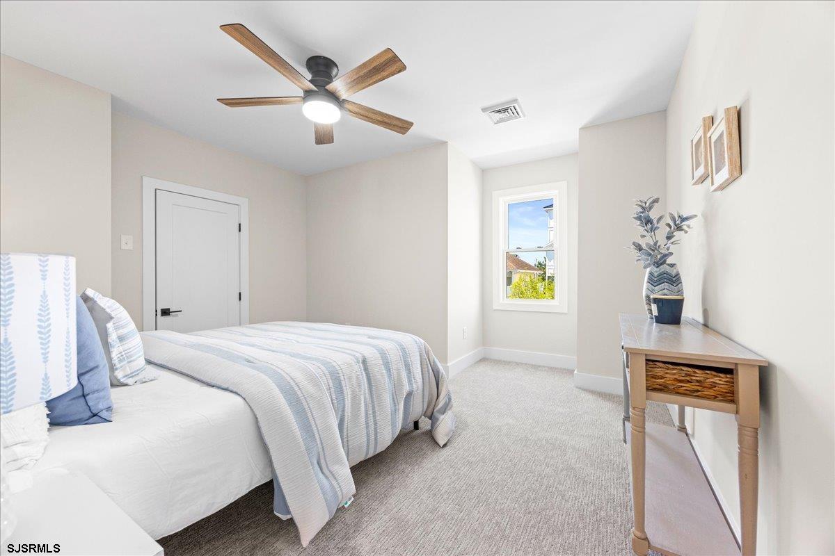31 N Jasper Avenue