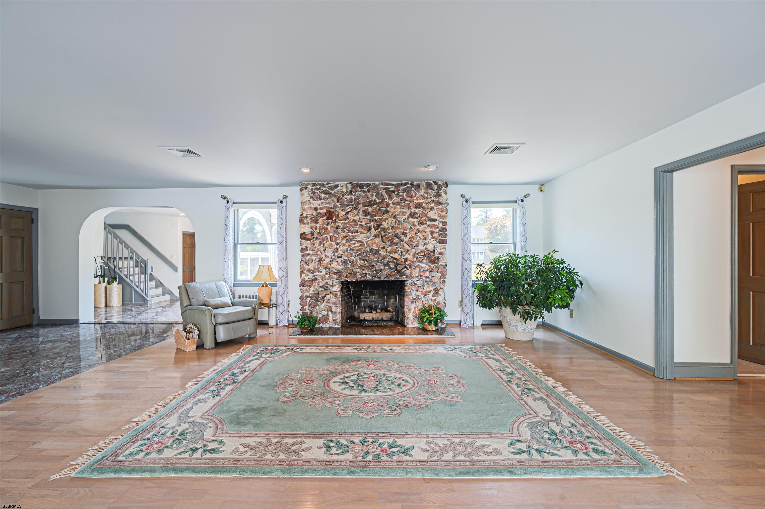 308 Central Avenue