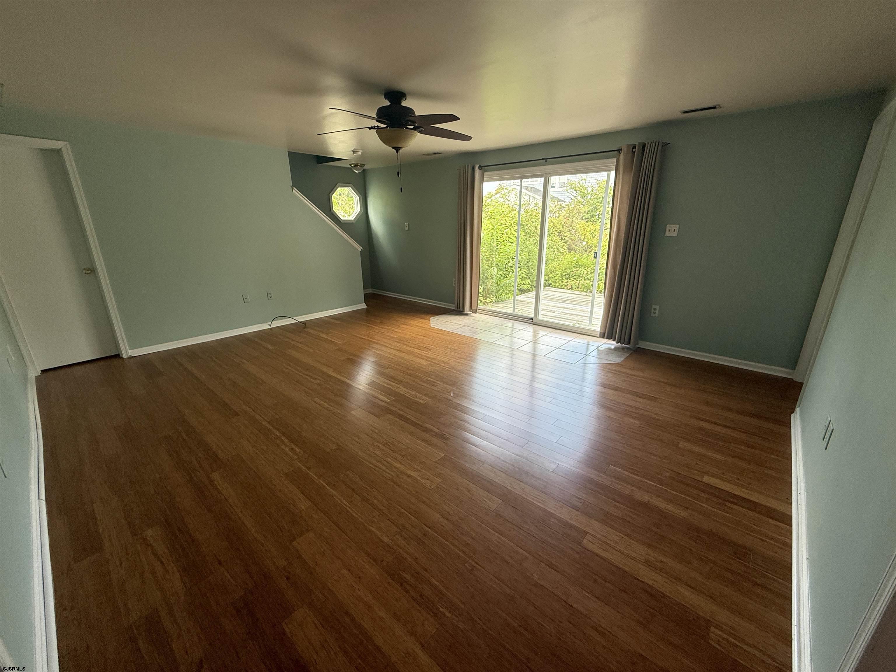41 E Vernon Avenue