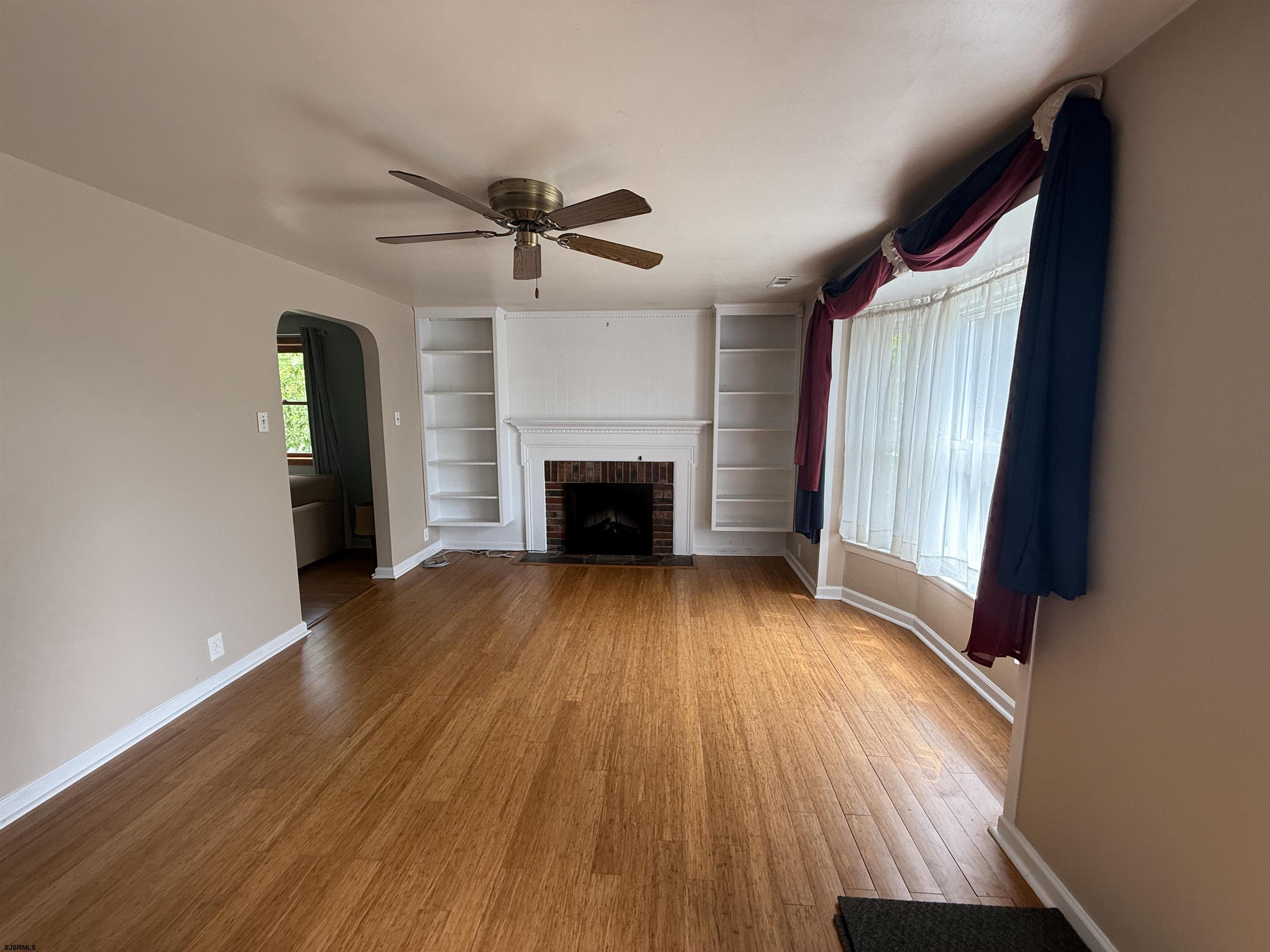 41 E Vernon Avenue - Picture 3