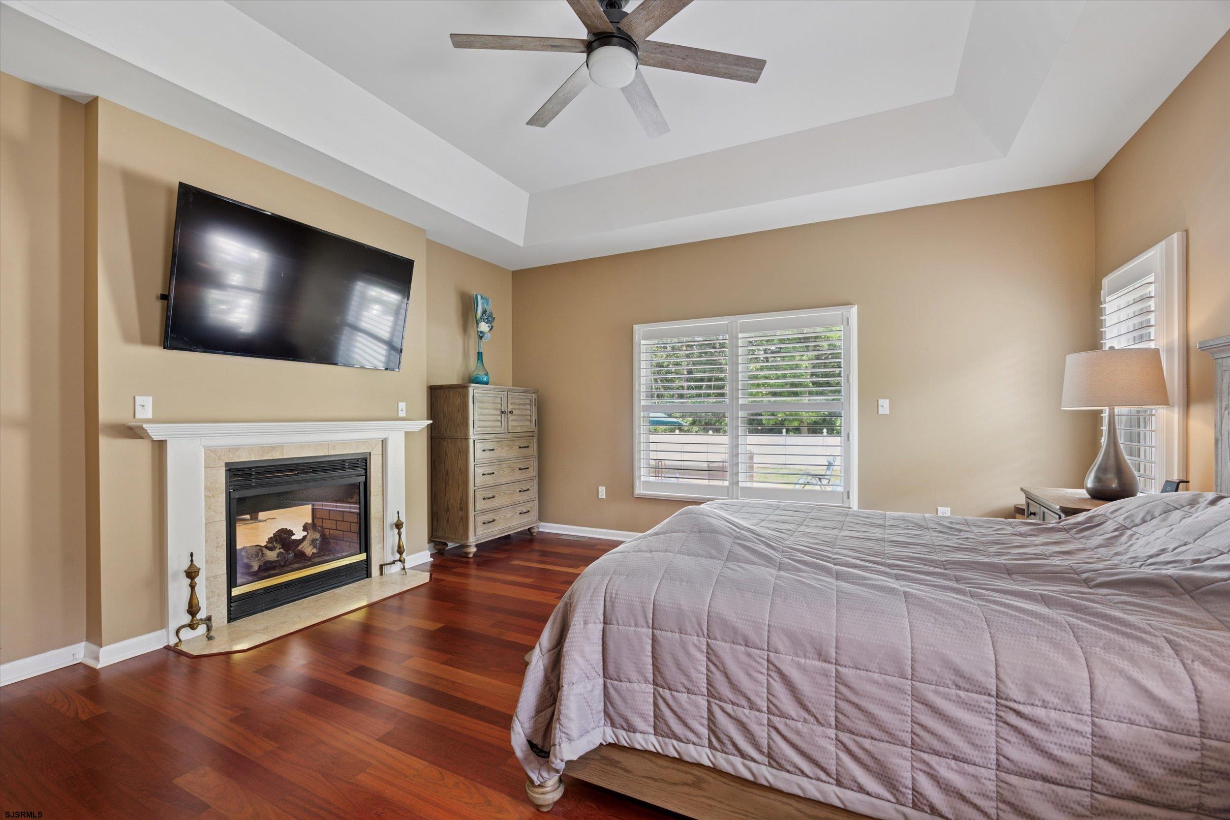 16 Scarlett Oak Cir