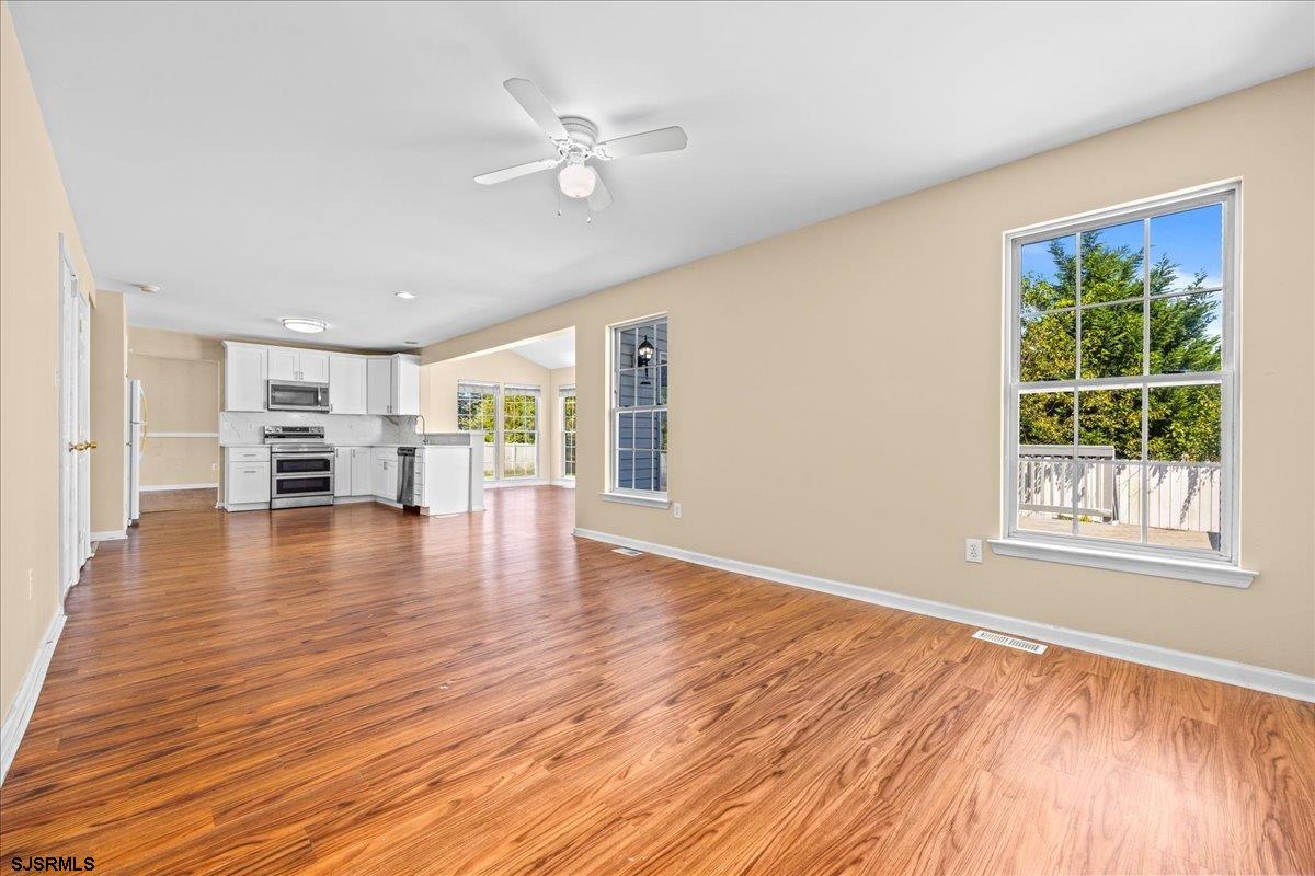 34 Sugarberry Dr