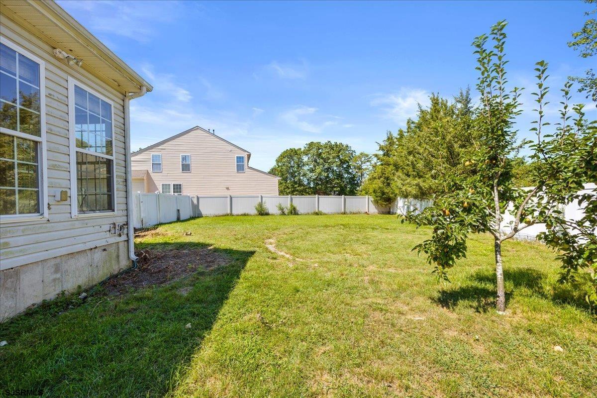 34 Sugarberry Dr