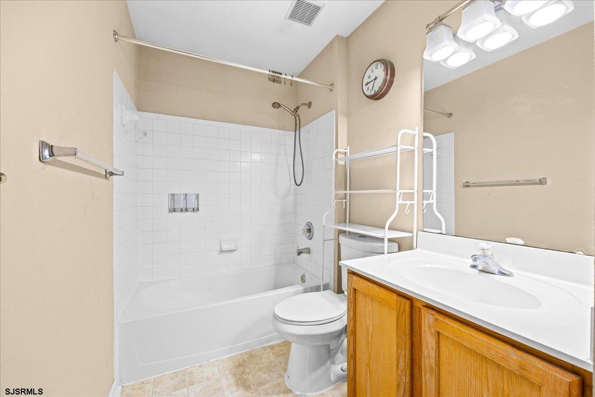 34 Sugarberry Dr